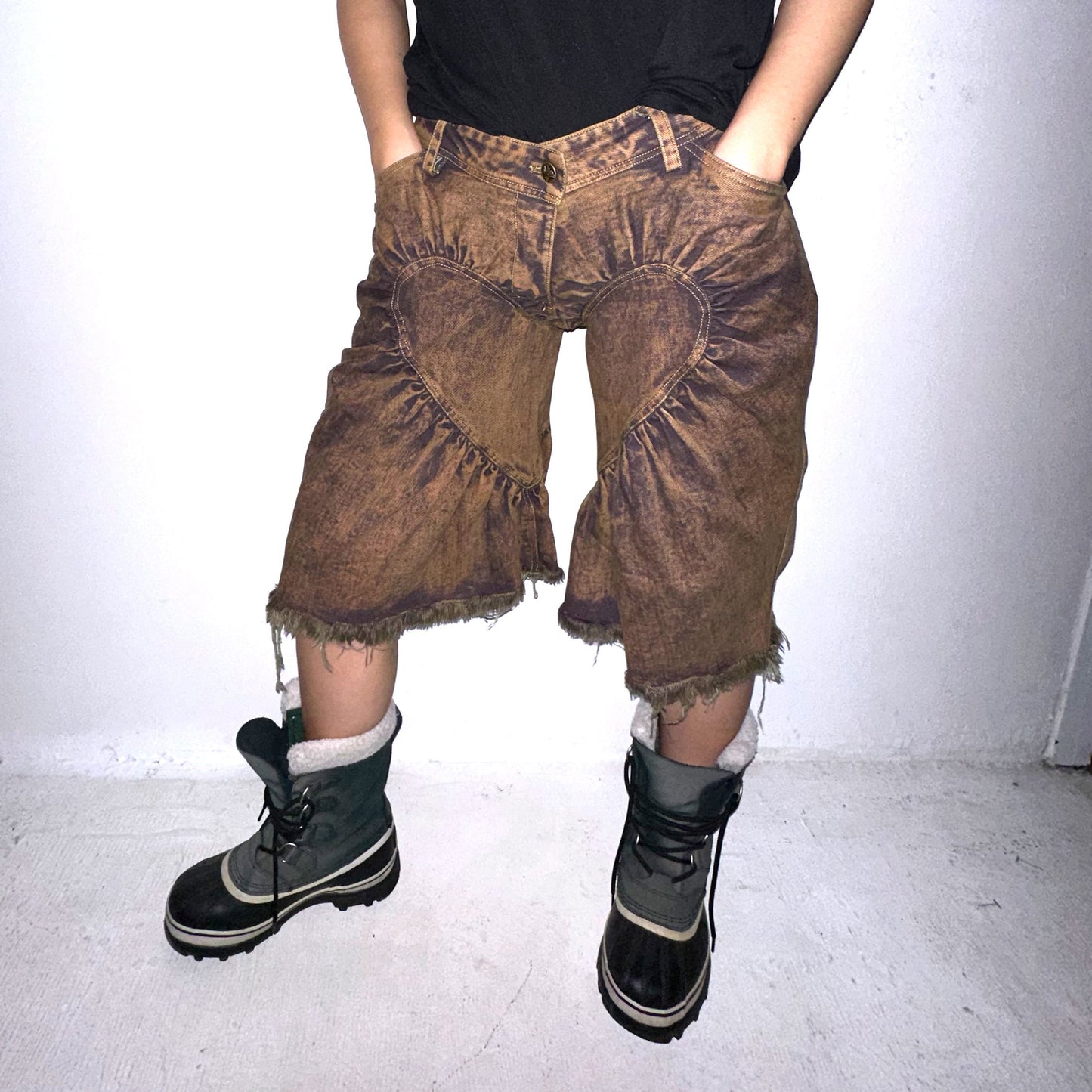 Unisex Ruched Heart Distressed Denim Shorts Pink