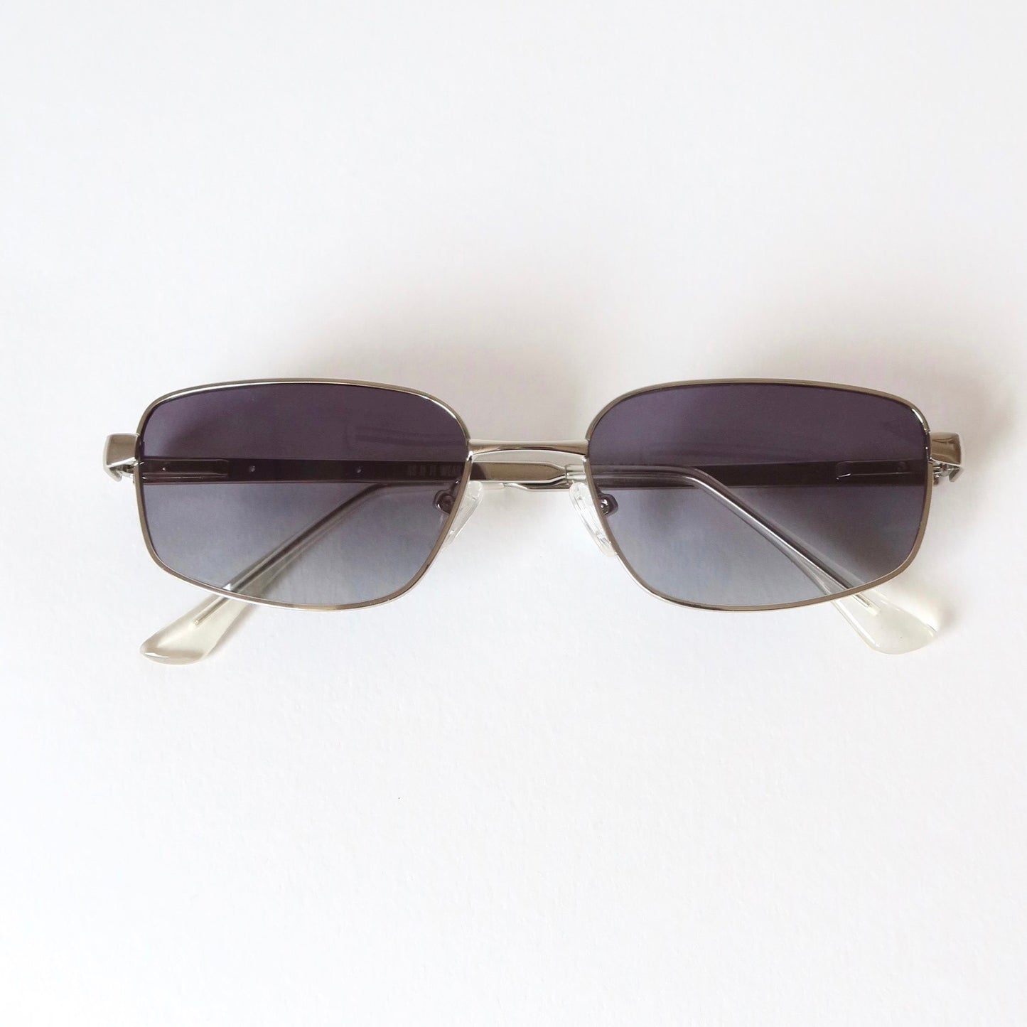 Venus 01 - sunnies