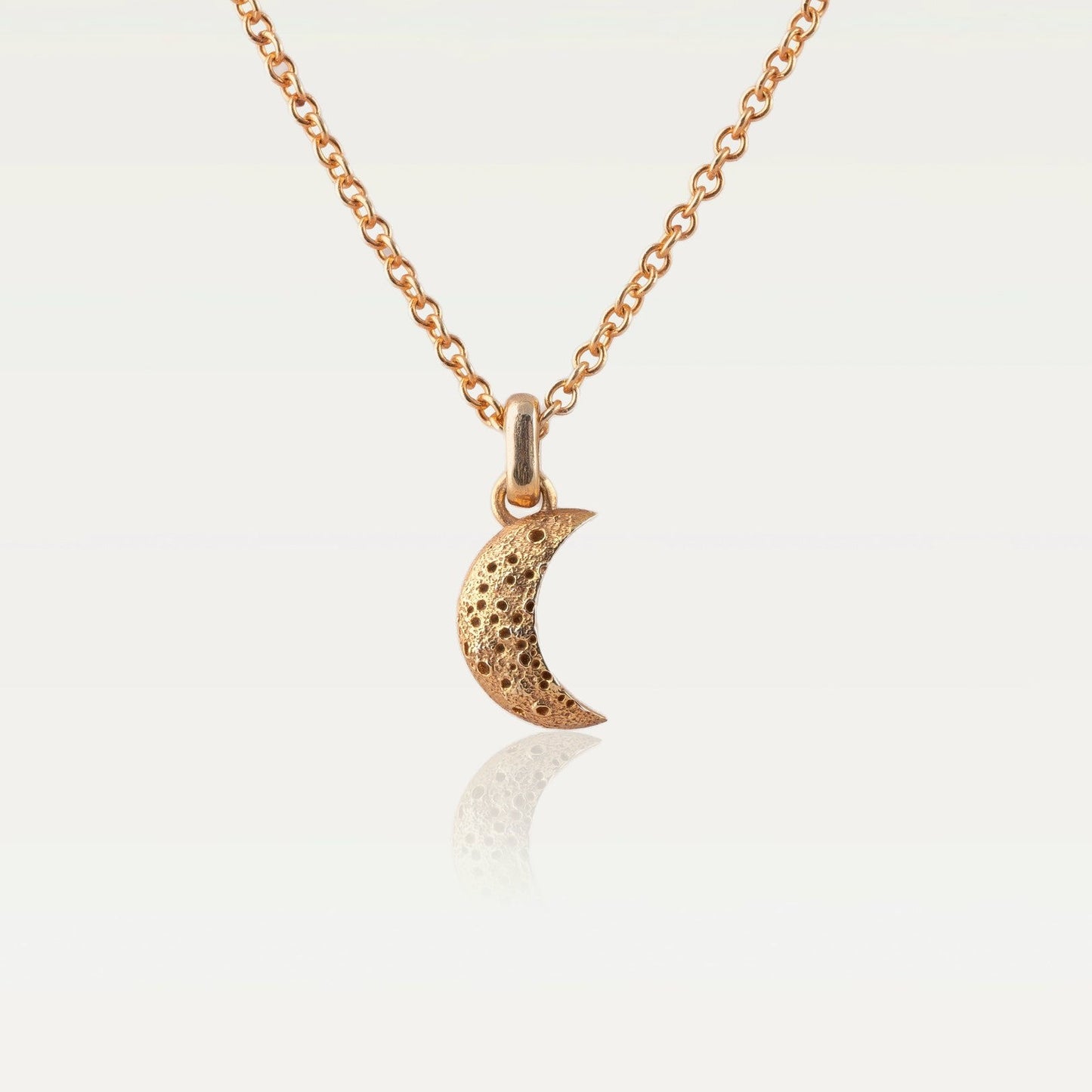 MOON NECKLACE