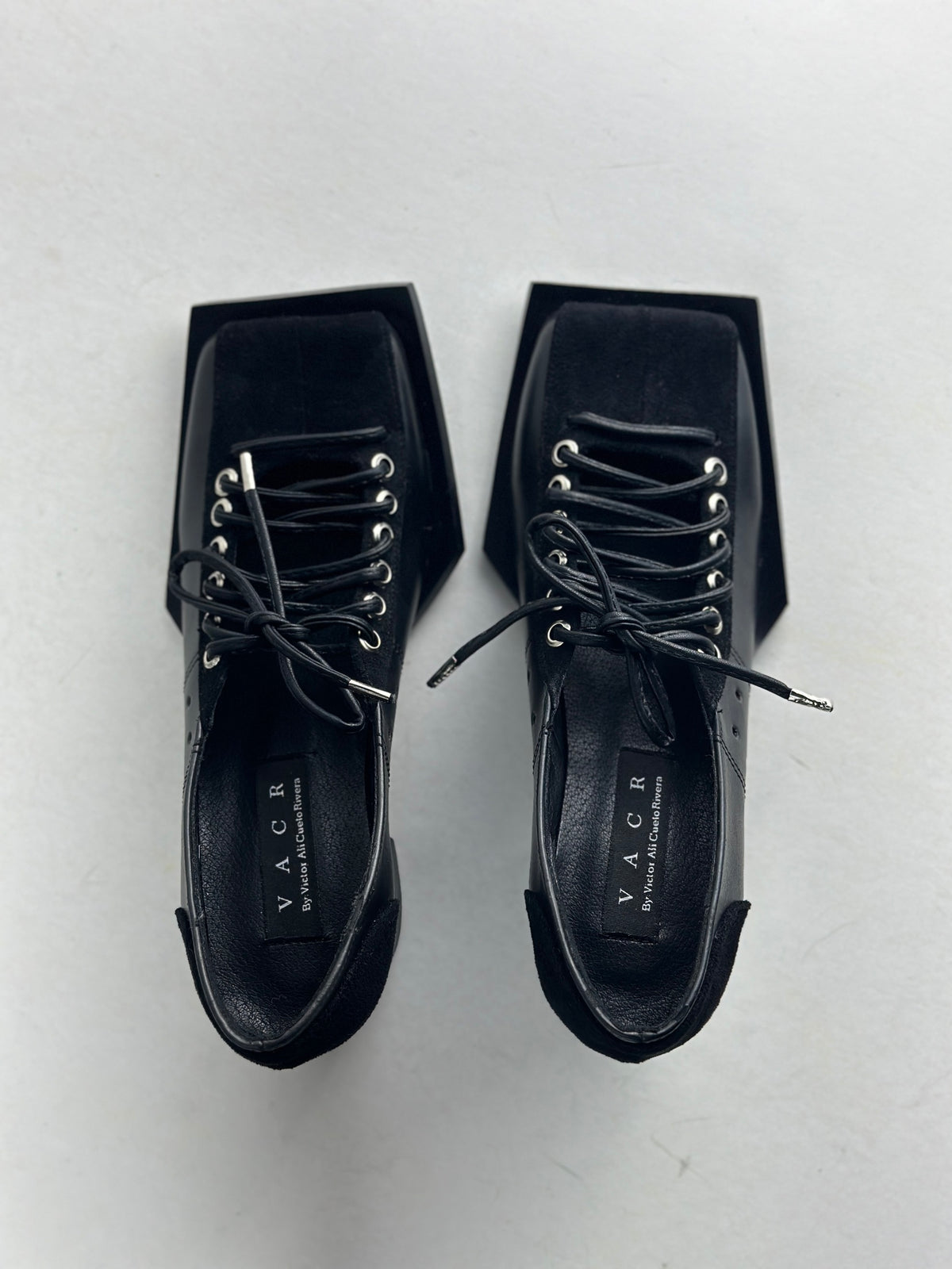 BOWLING HEELS