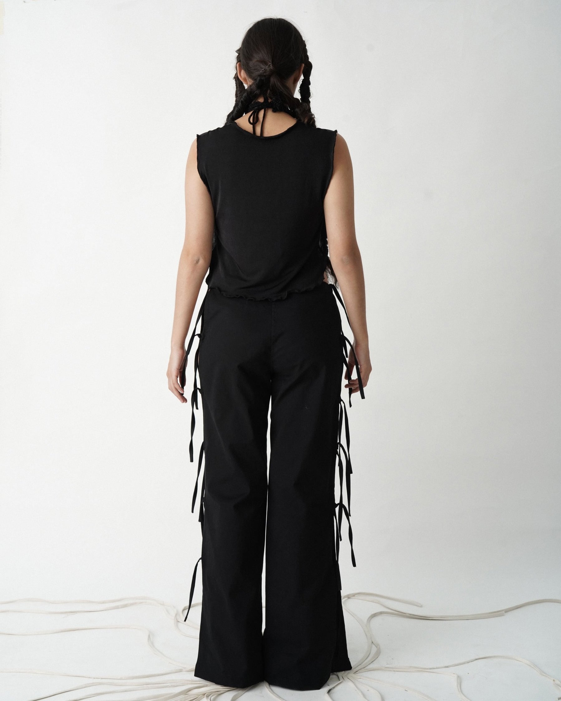 straps, knots and secrets pants