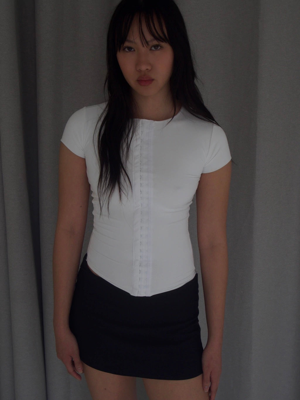 SHORT SLEEVE MULTI-HOOK TOP - WHITE