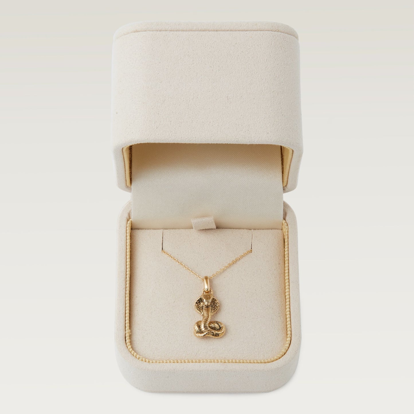SNAKE NECKLACE
