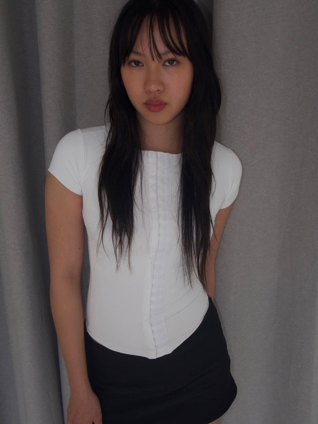 SHORT SLEEVE MULTI-HOOK TOP - WHITE
