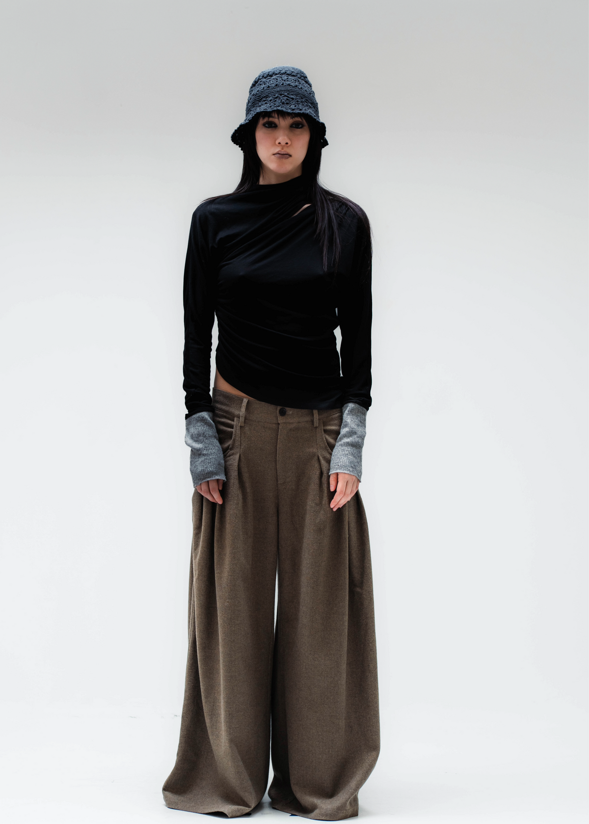 CLOY TOP