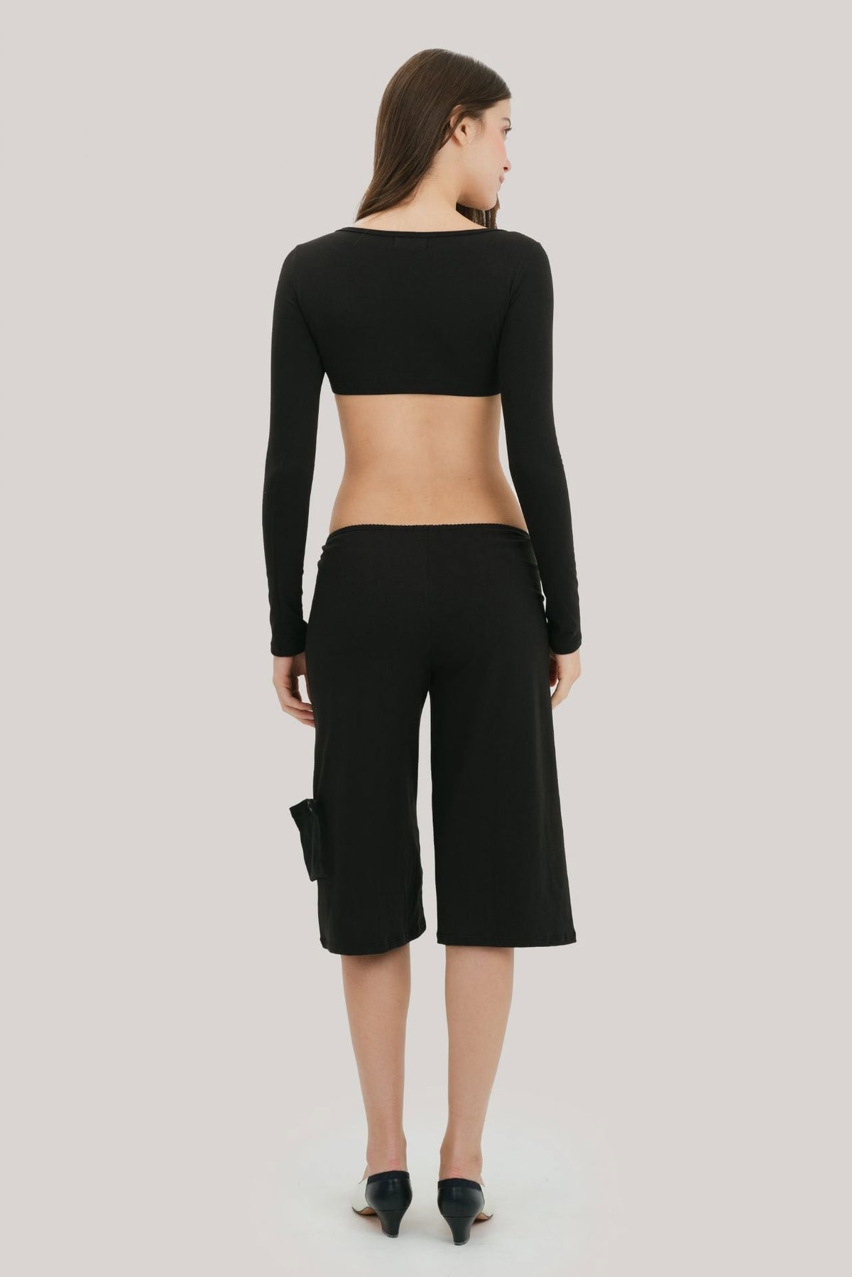 Simone Detachable Pocket Capri Pants