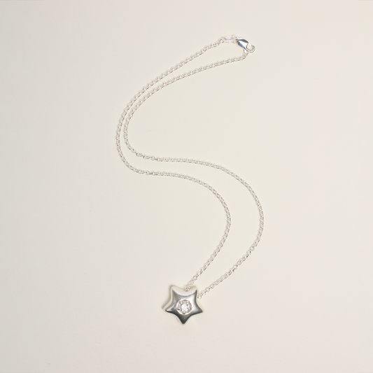 Star Pendant Chain Necklace