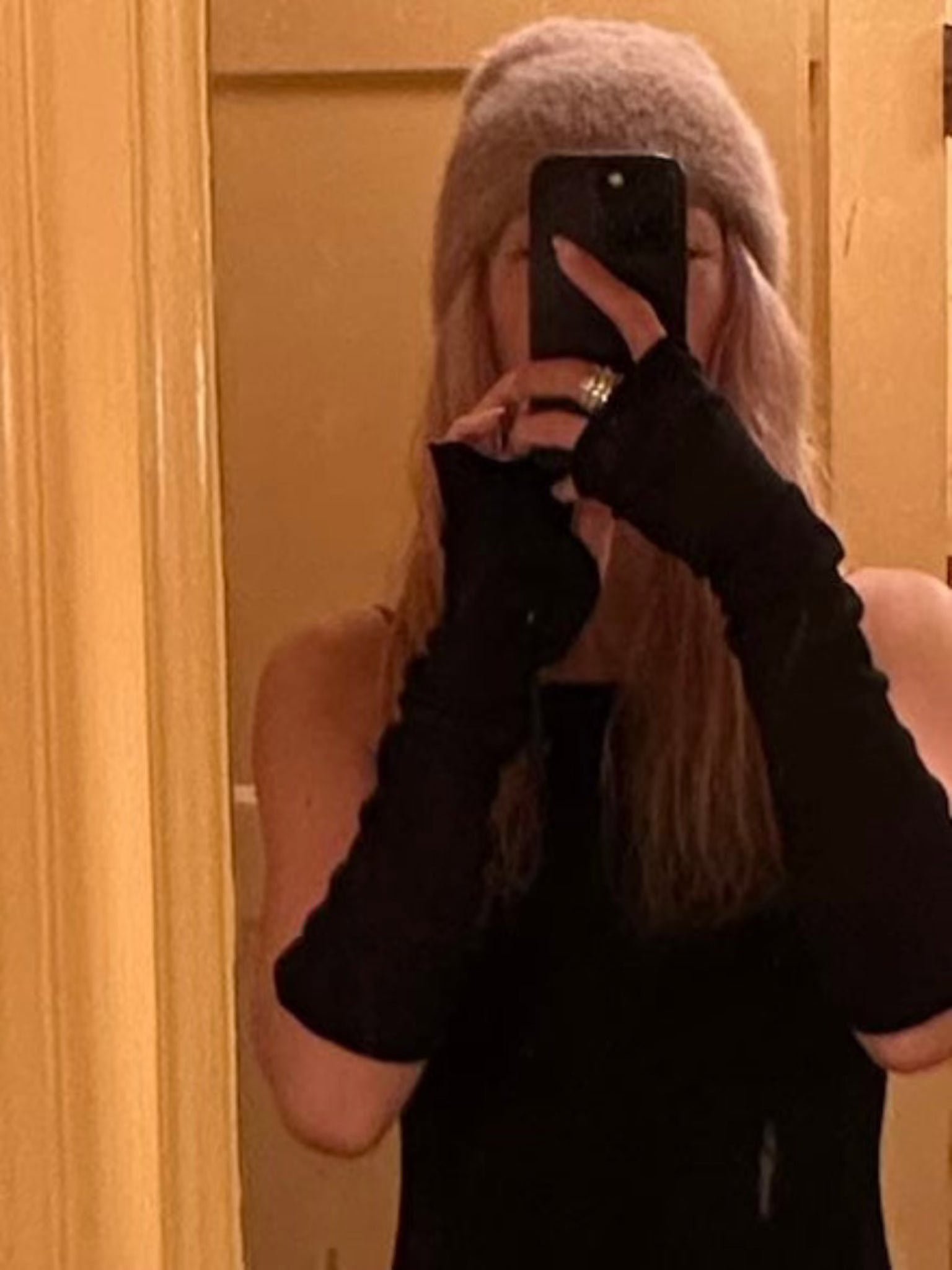 Opera Arm Warmers in Black