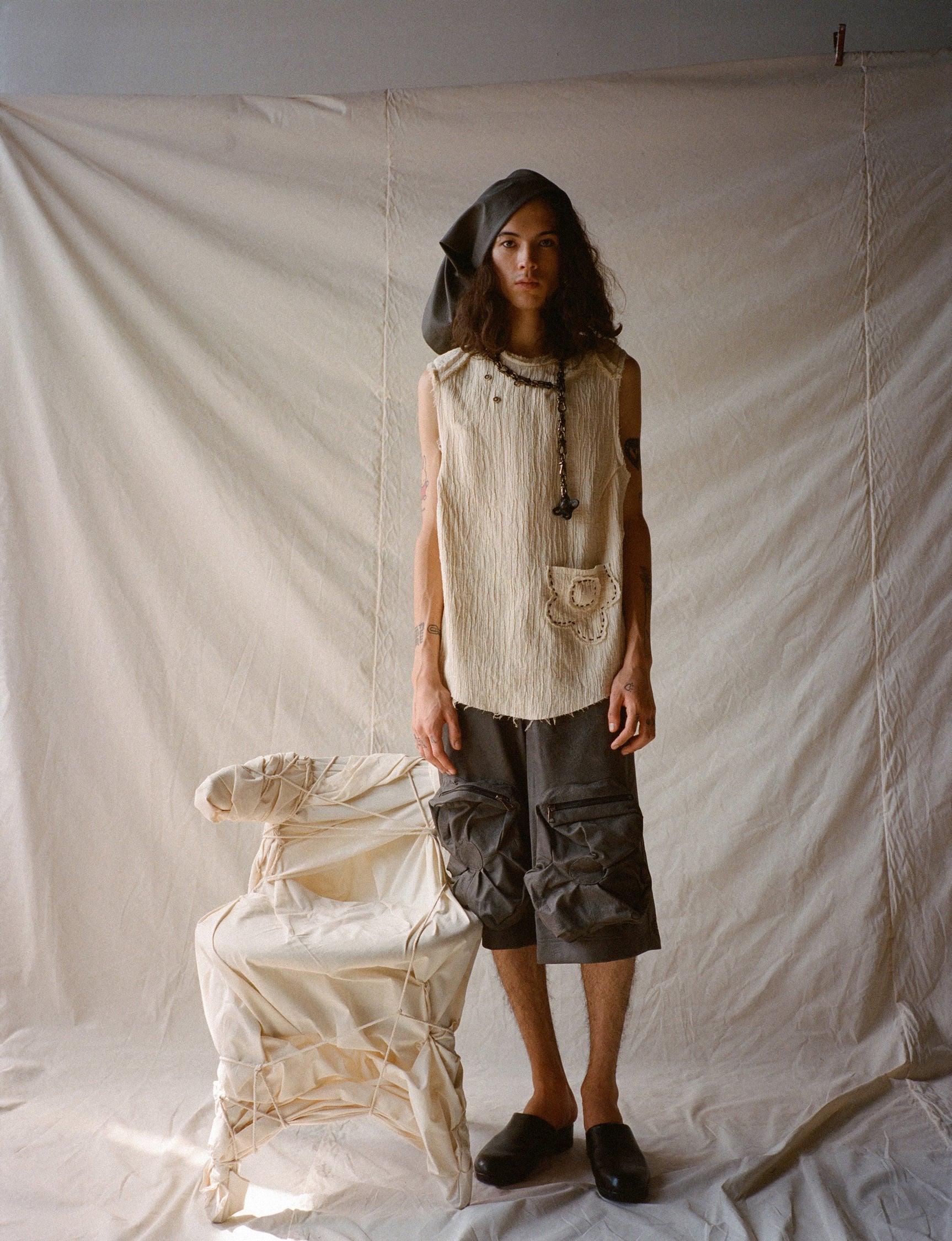 LANDSCAPE FLOWER POCKET TANK TOP