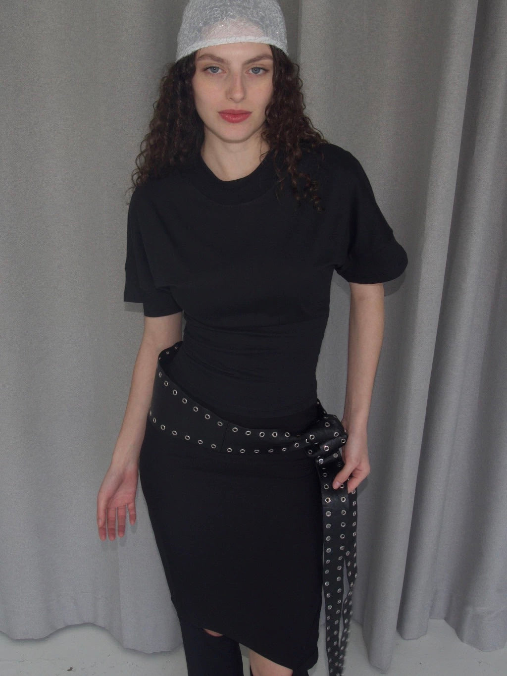 FITTED ZIP T-SHIRT - BLACK, WHITE