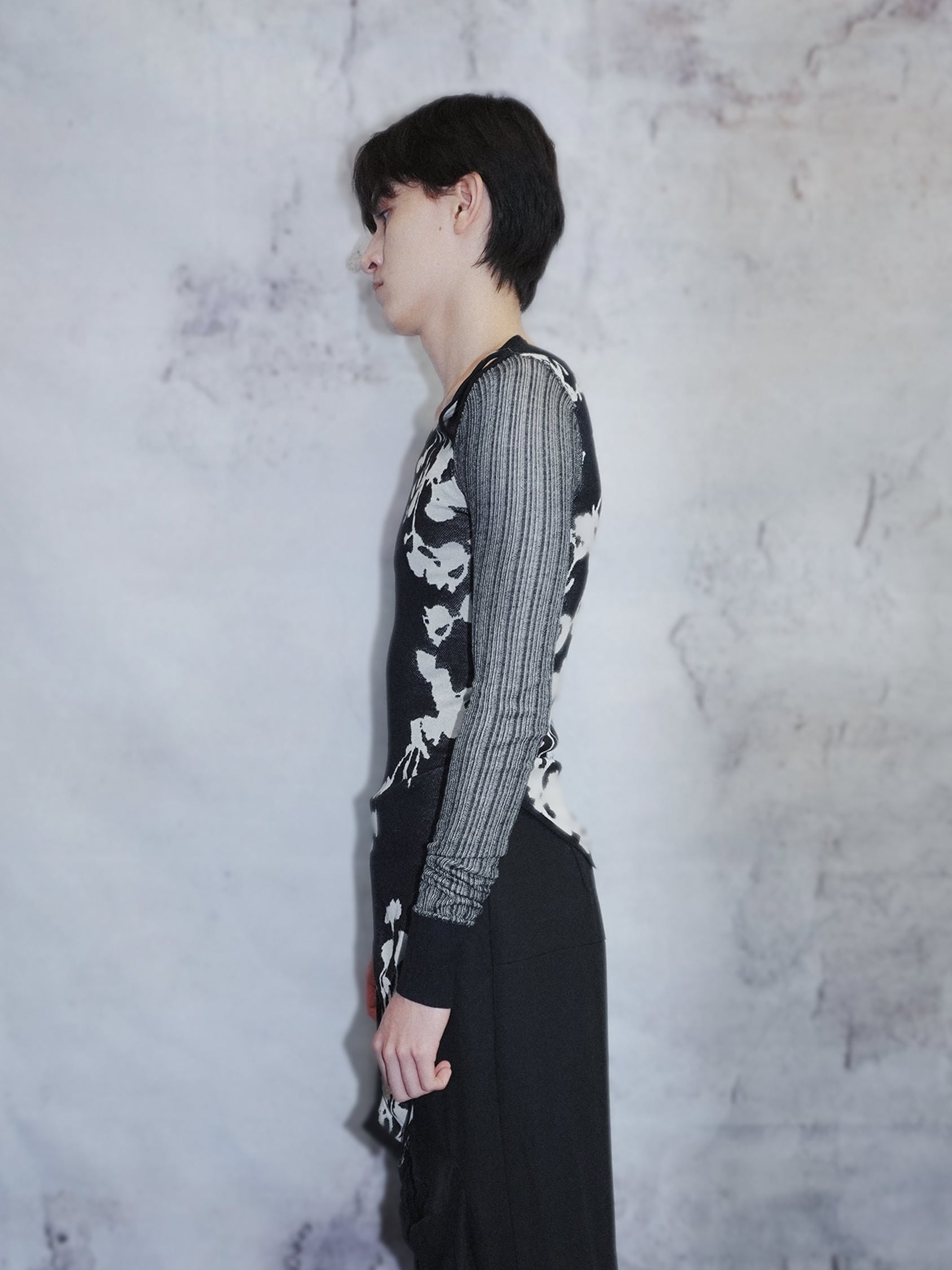 💛UNDER THE SHADOW SWEATER_BLACK