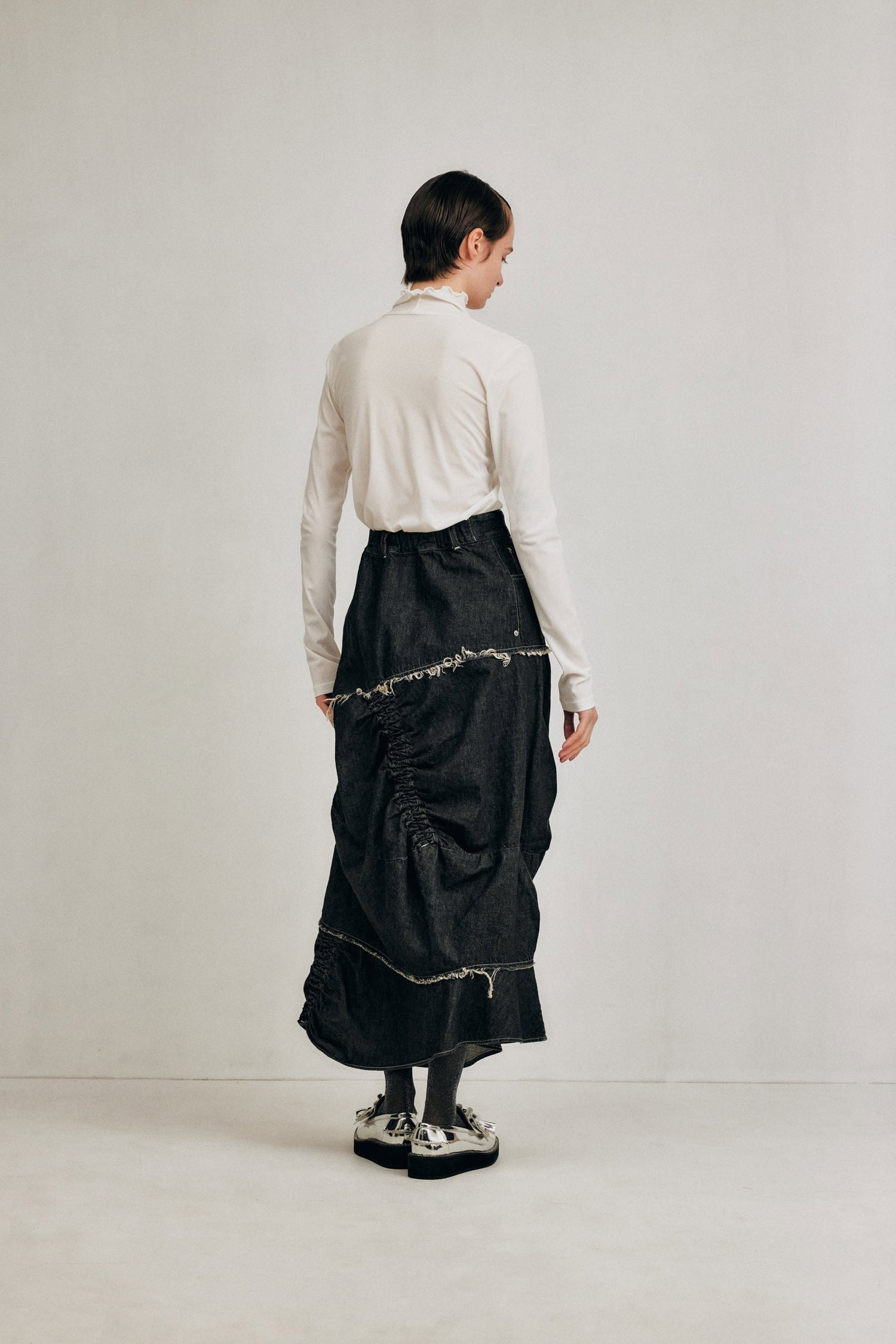 bound skirt
