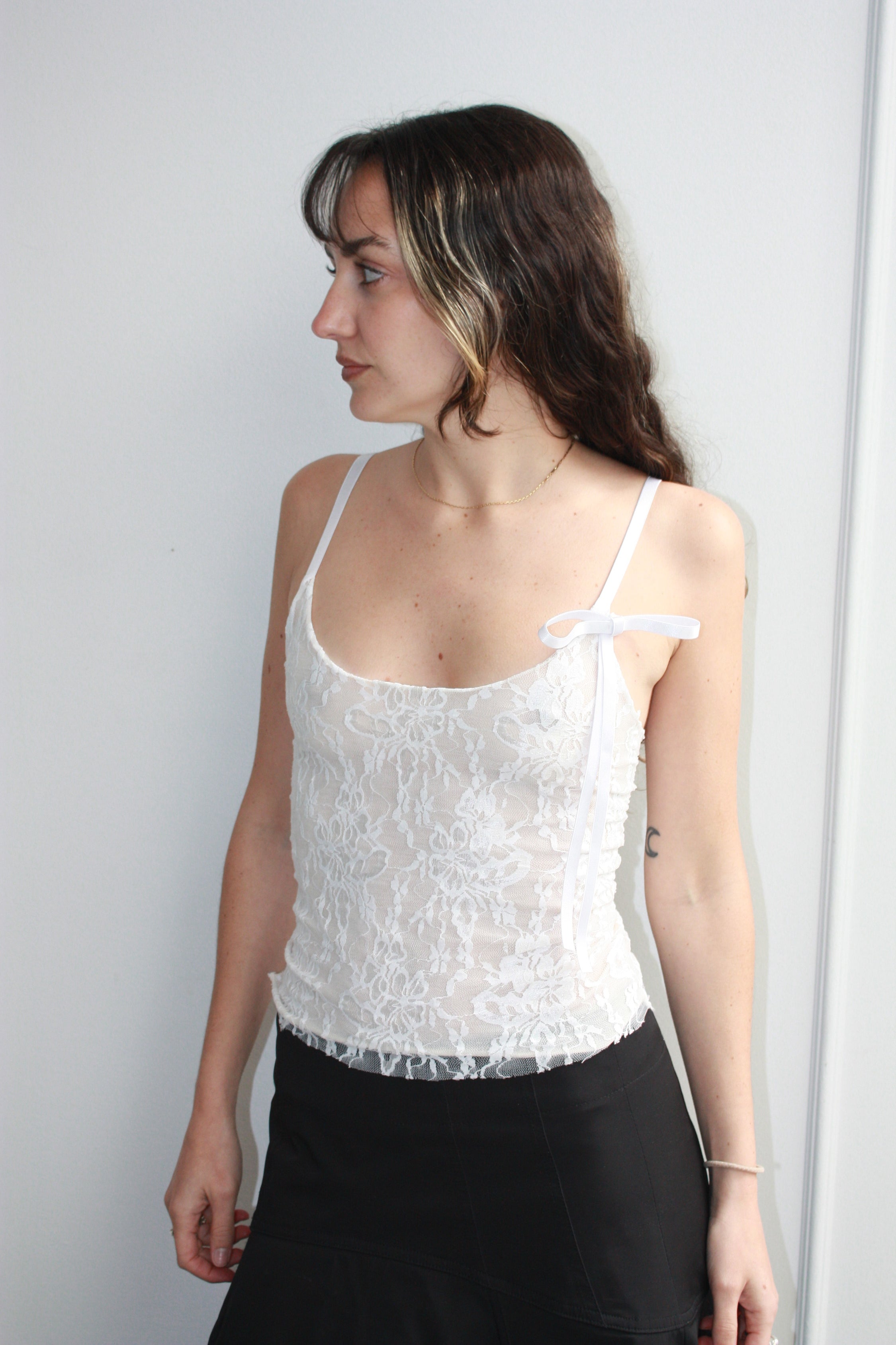NUDARETE 005 - Lace top