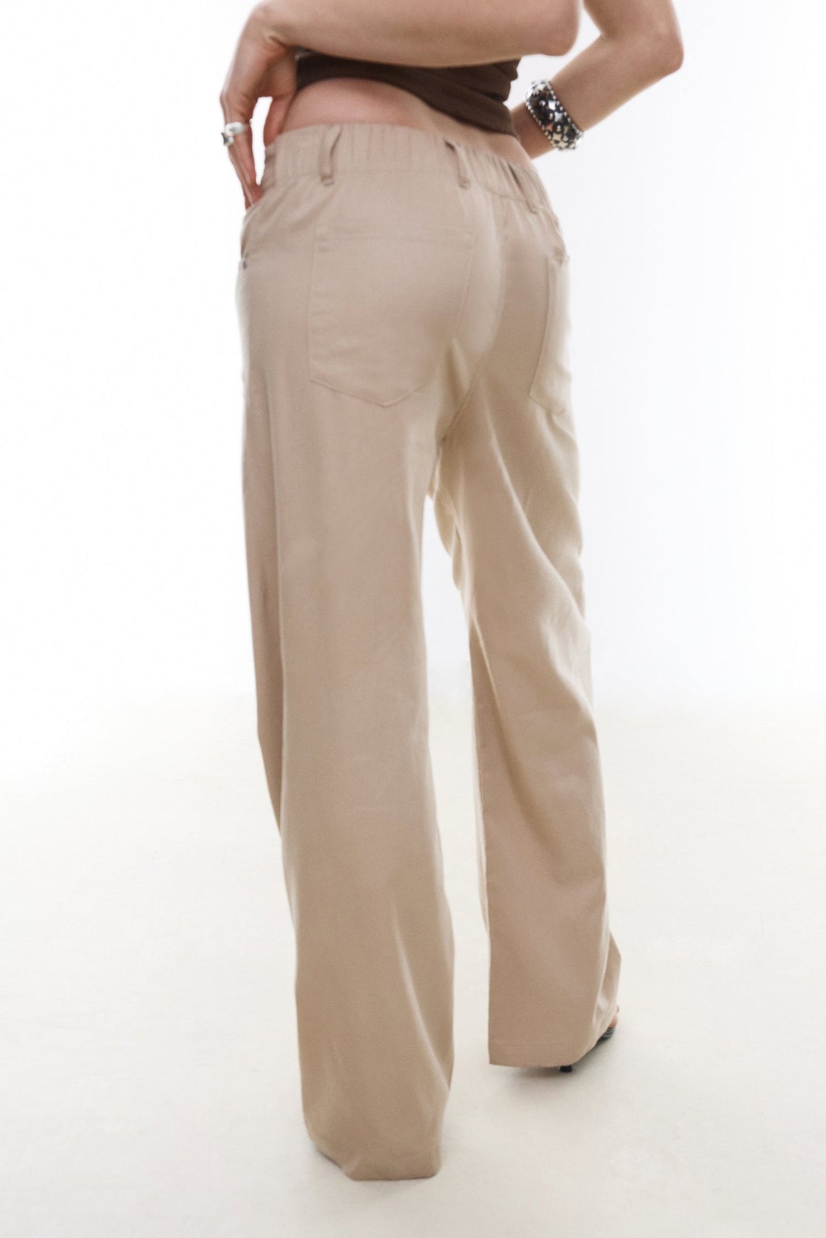 THEA pant - editorial beige