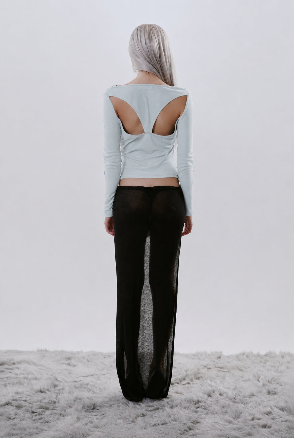 Crest Top in Light Blue