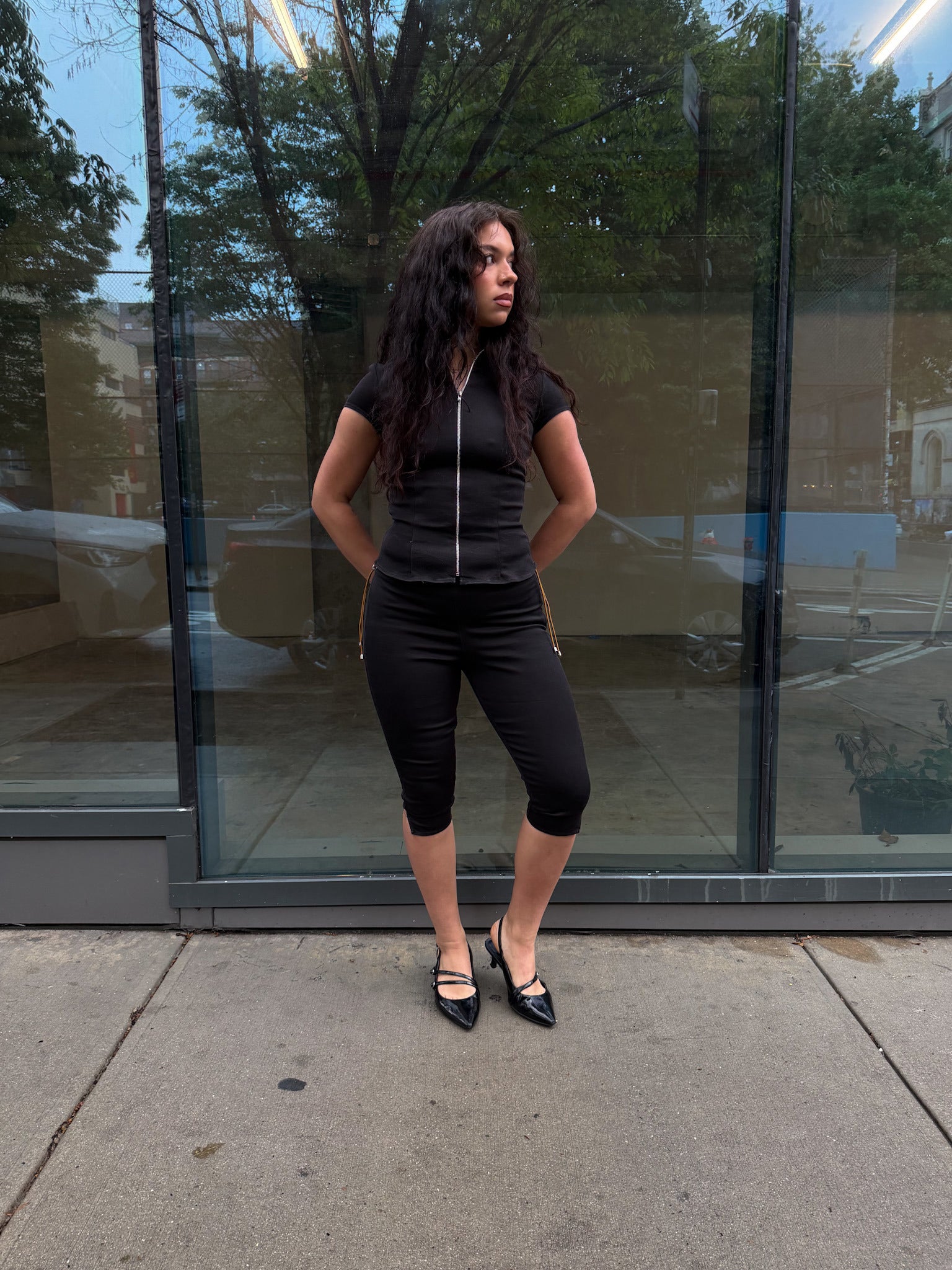 BLACK BÆU TOP - SHORT SLEEVE