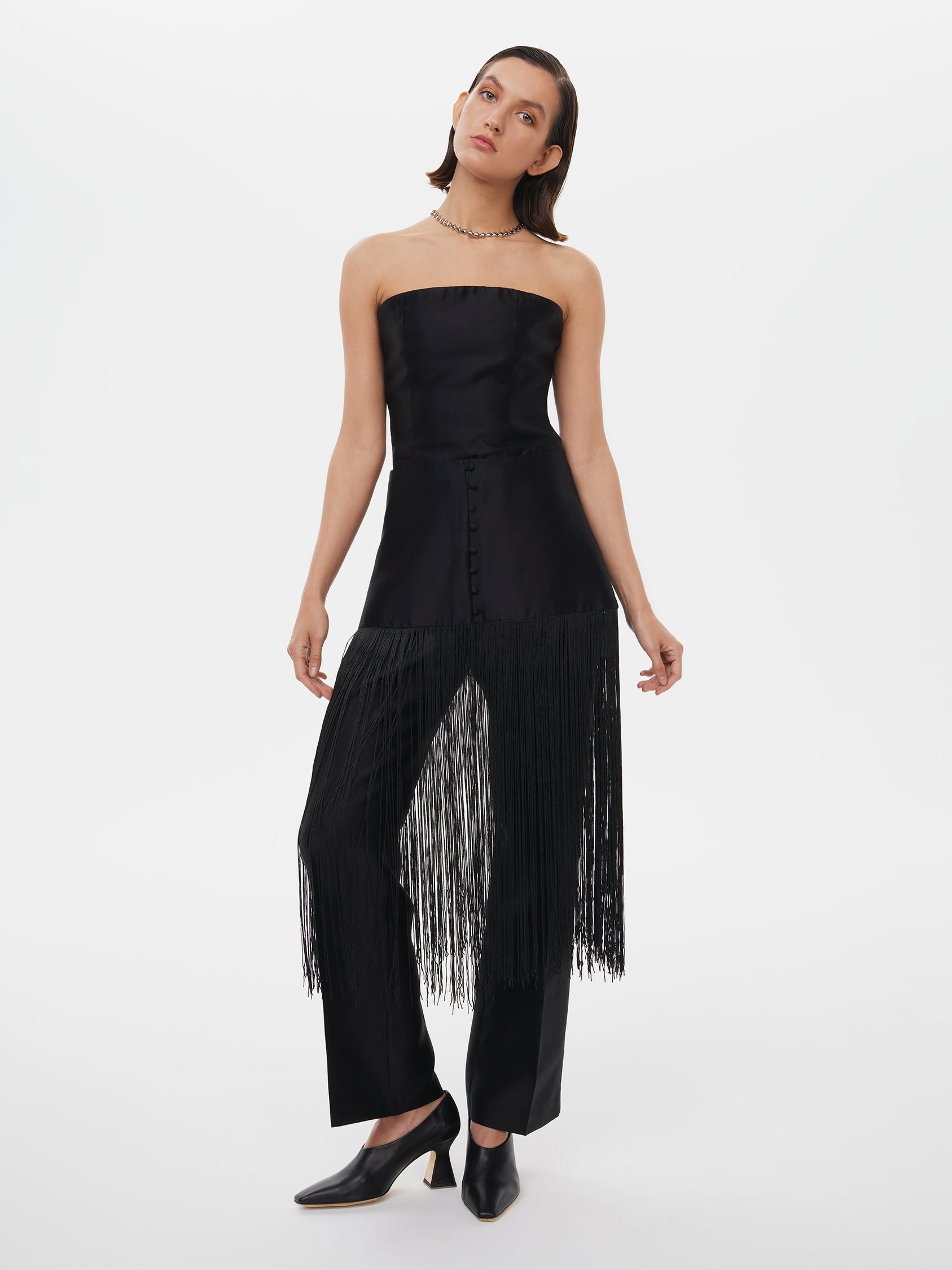 Wild Willow Skirt in Black