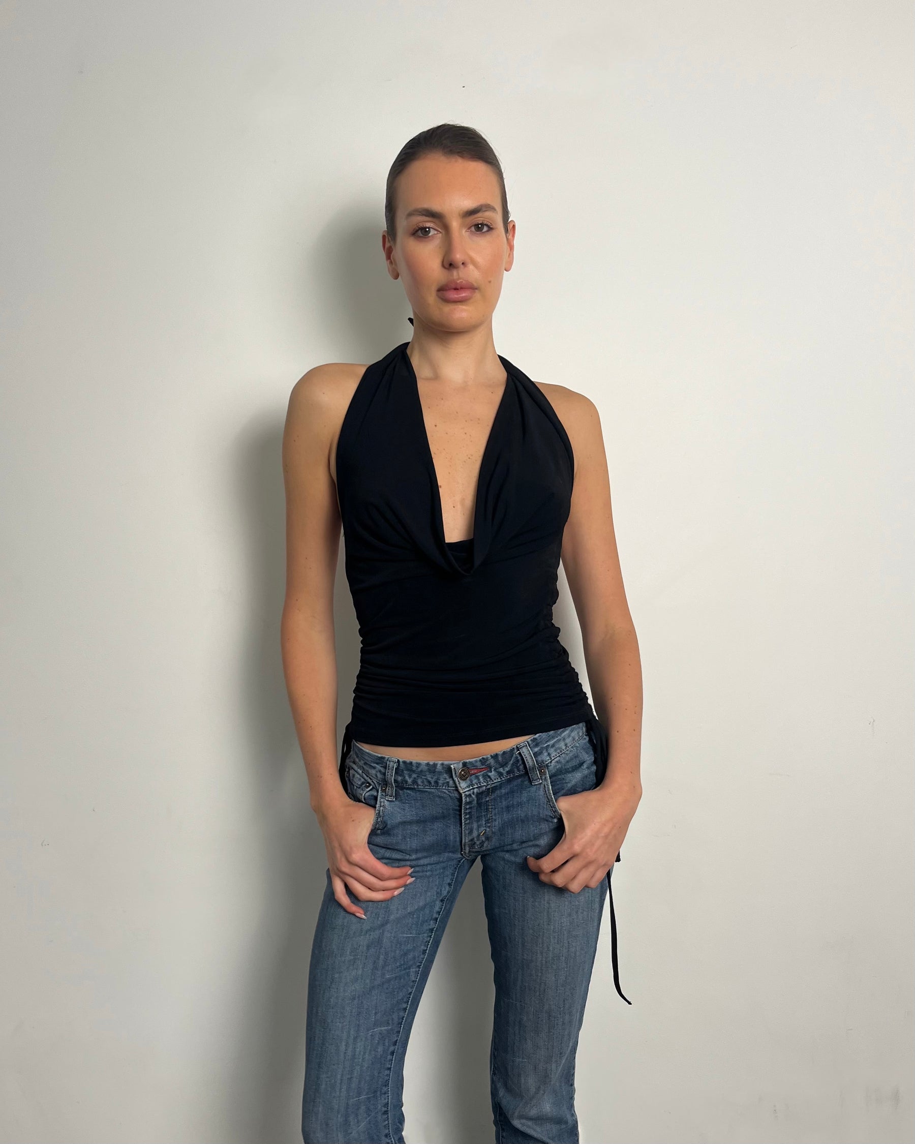 MULTIWAY TOP BLACK