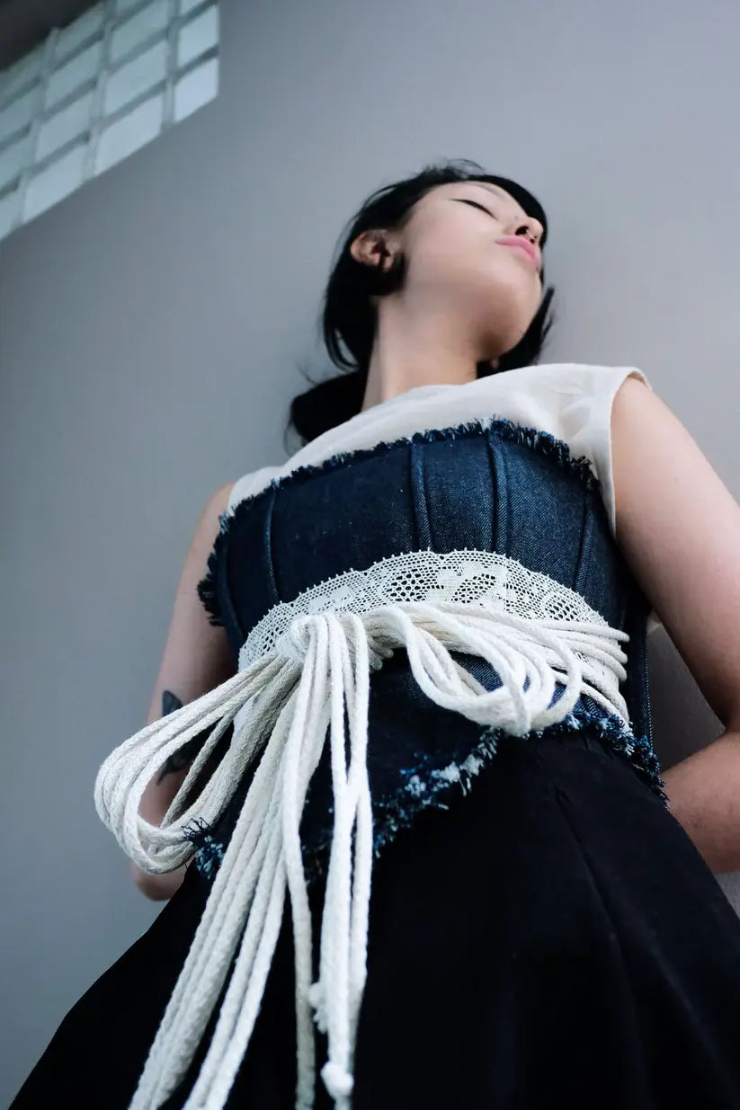 Long Skin Guipure Corset