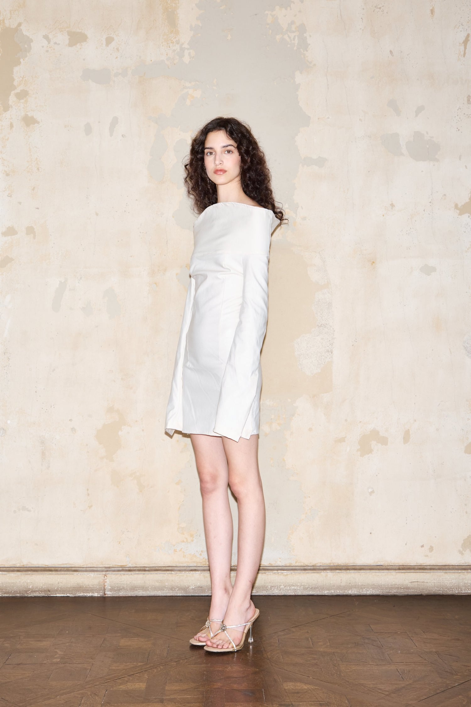 TRIUNVIRATO DRESS WHITE