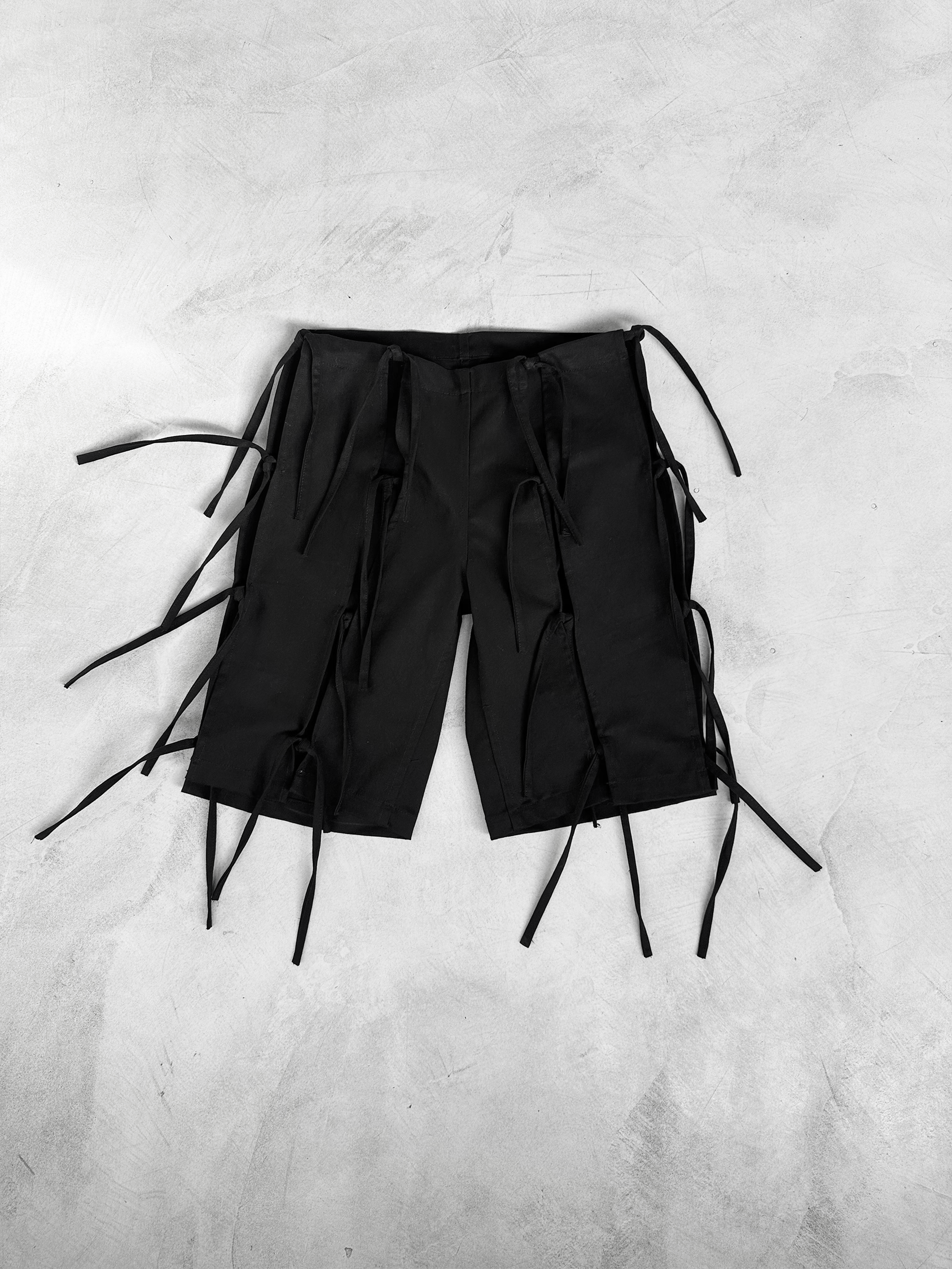 straps, knots and secrets bermuda