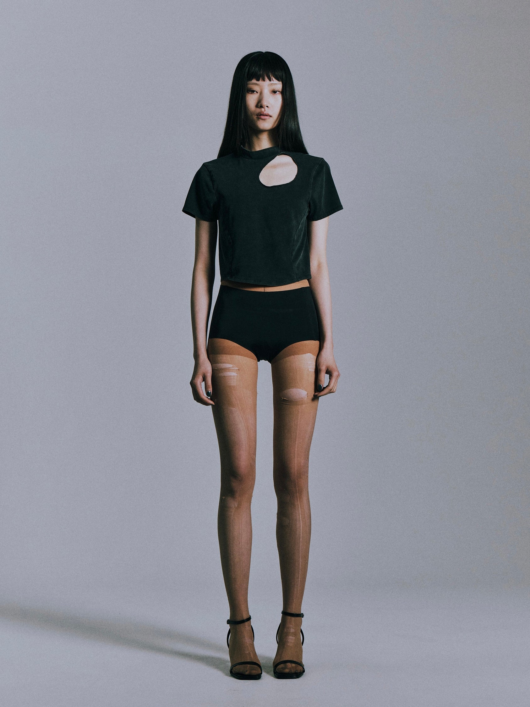 Void cut tops