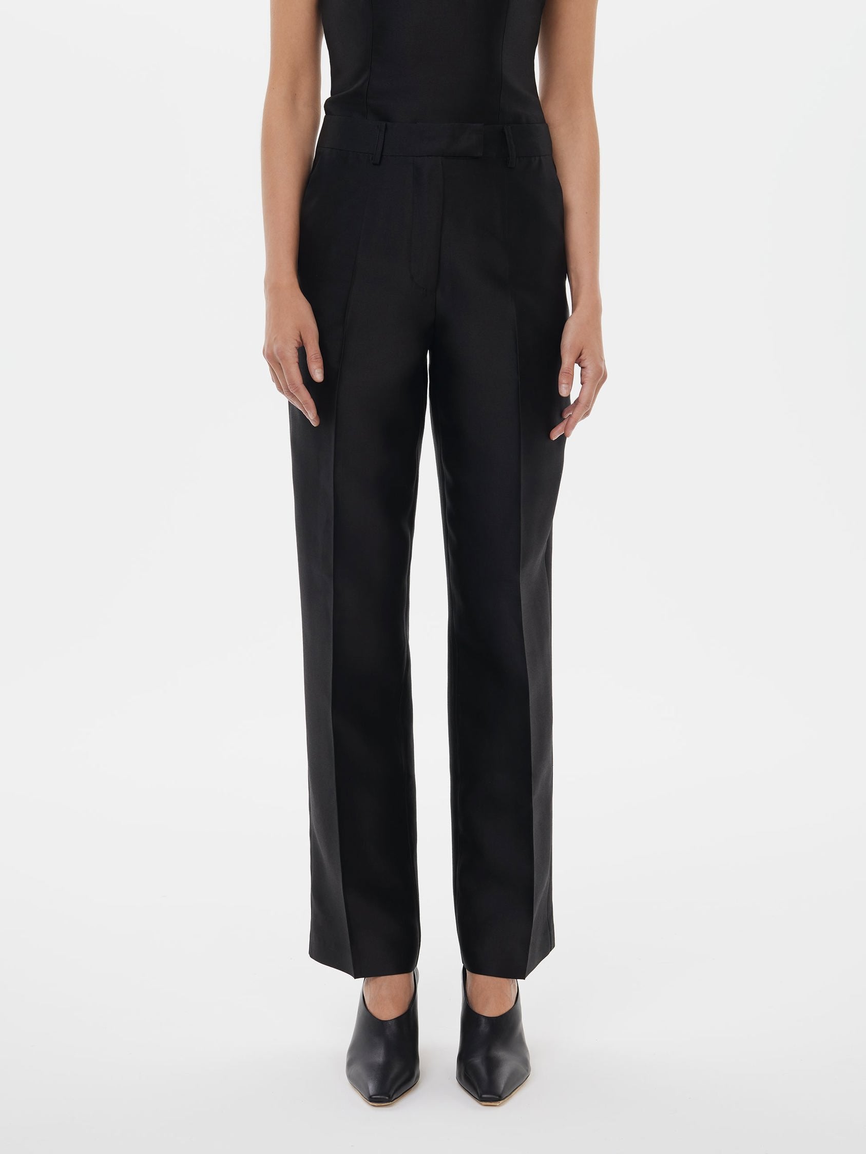 The Botanist’s Trousers in Black