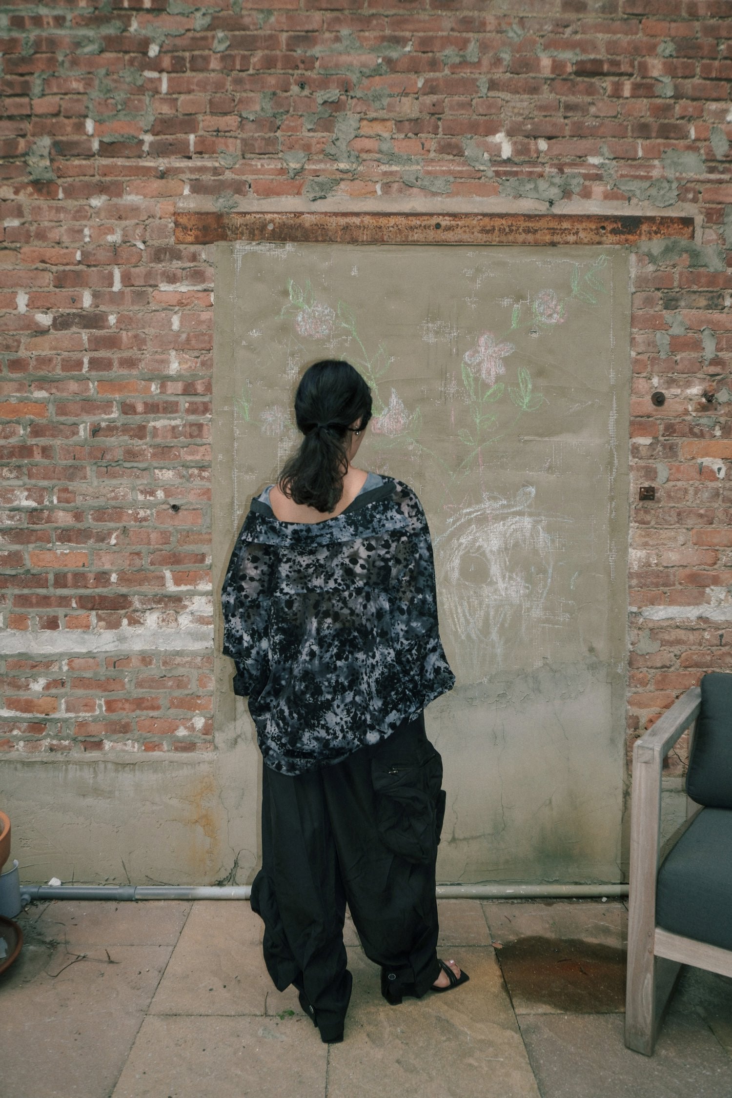 OPEN NECK MESH FLOCKING PRINT SHIRT