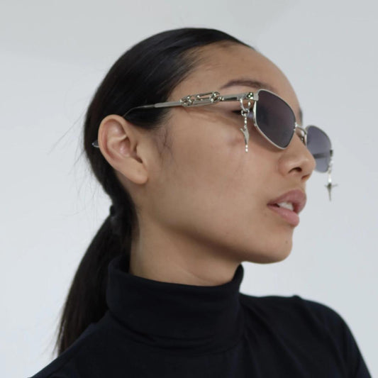 Venus 01 - sunnies