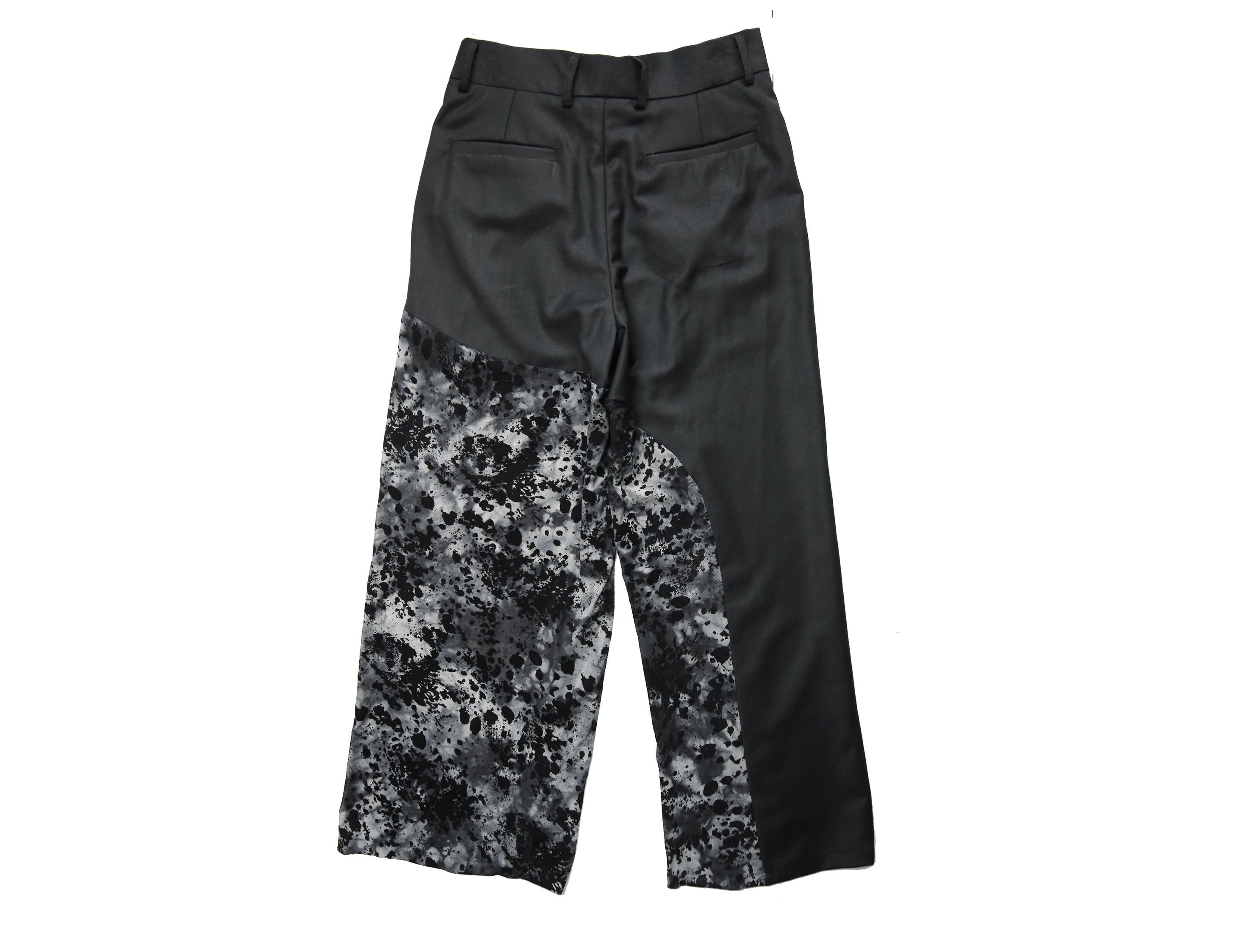 BURN OUT MESH PRINT ASYMMETRIC PANTS