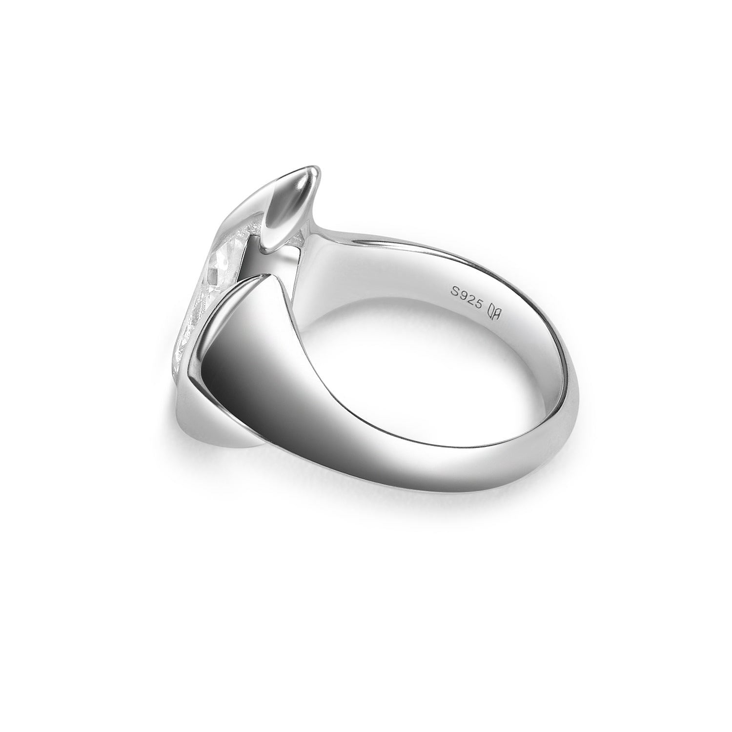 Lucid Ring| Silver & Clear Quartz