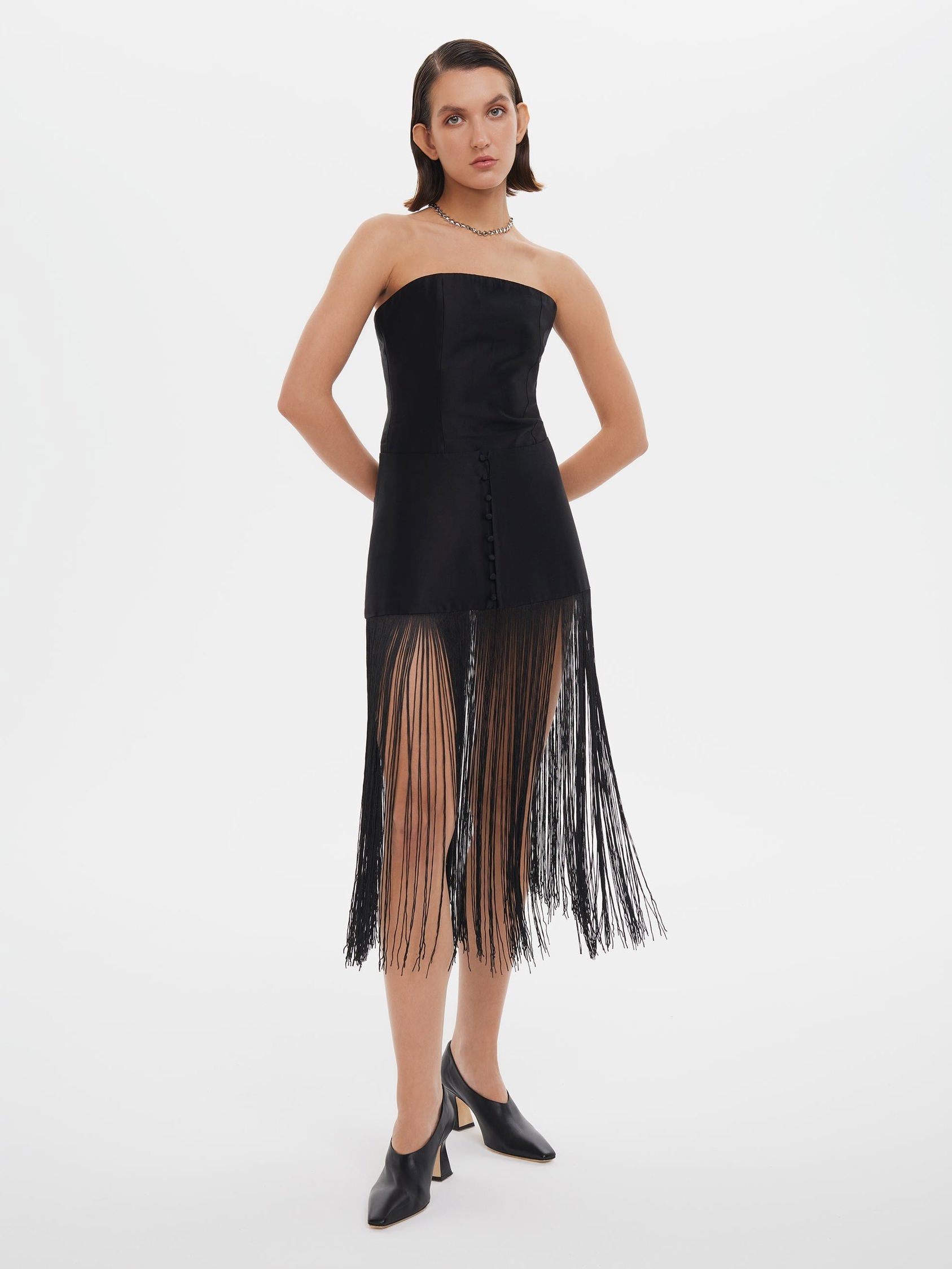 Wild Willow Skirt in Black