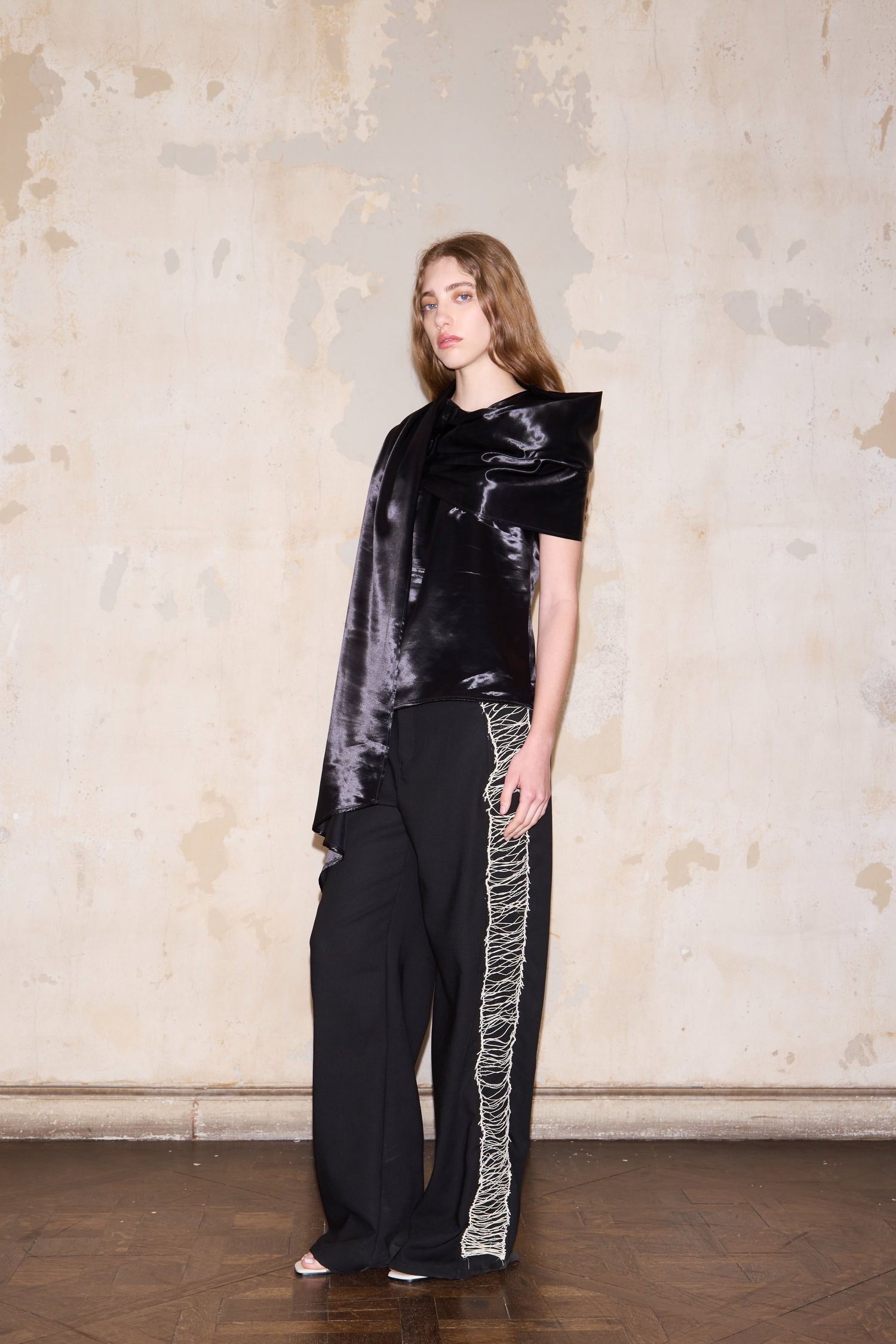 CERRITO BLOUSE BLACK SATIN