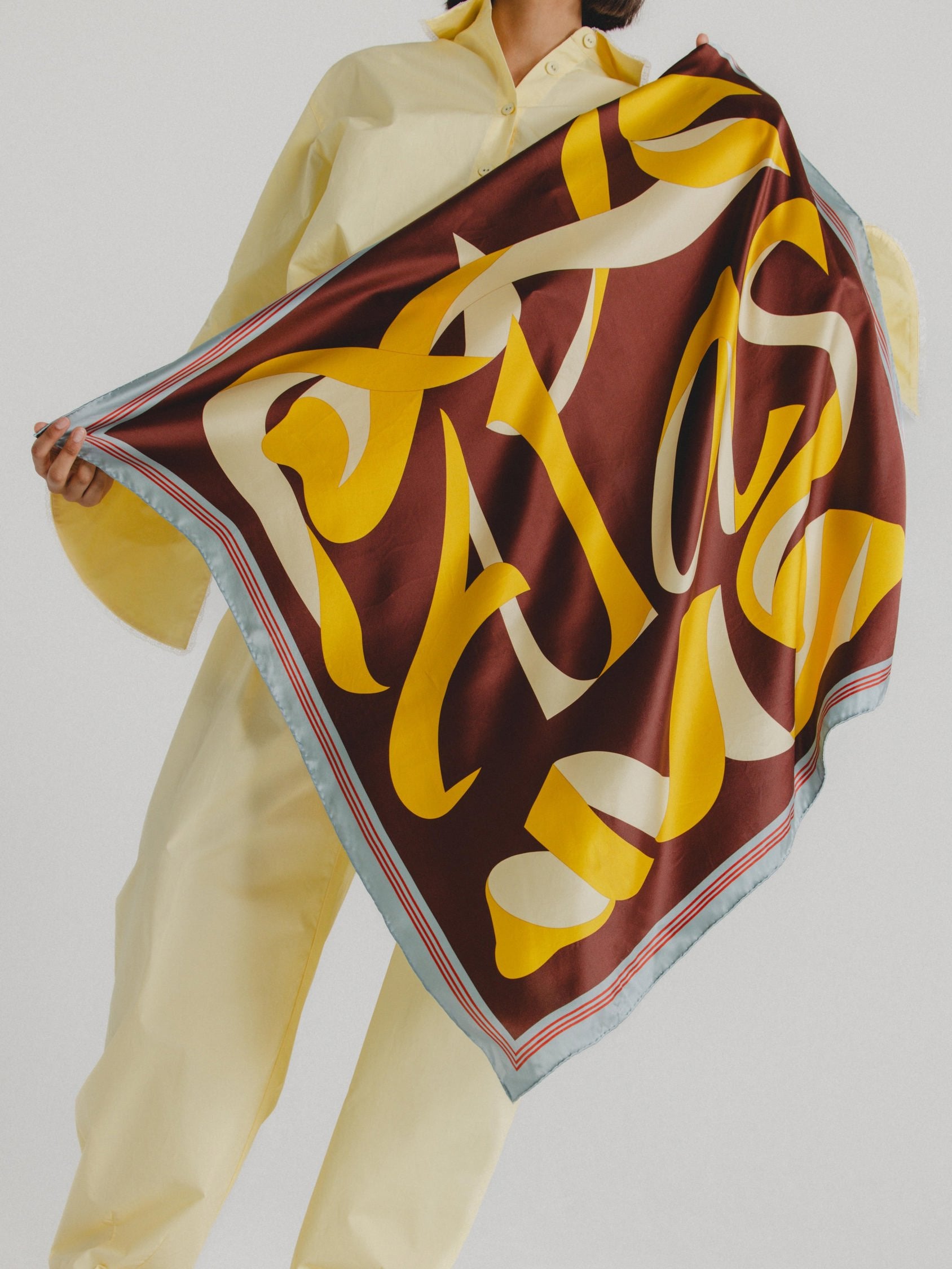 Silk Square Shawl 'Apeel'