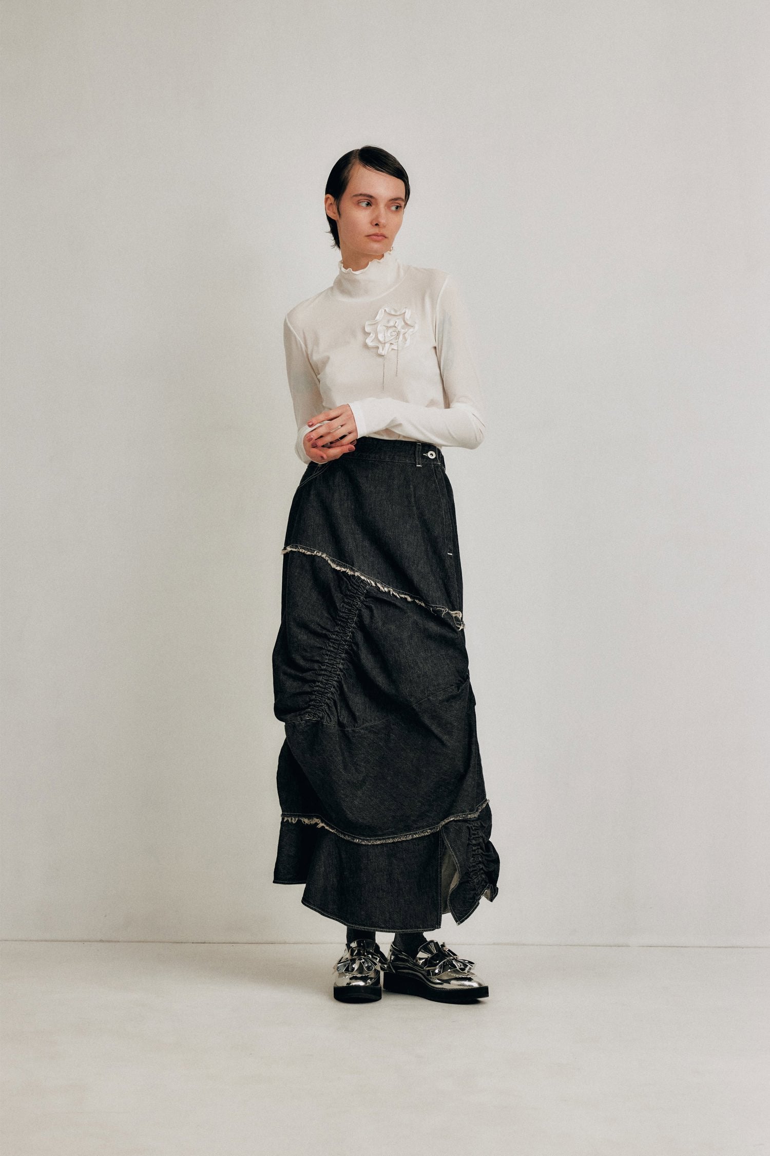 bound skirt