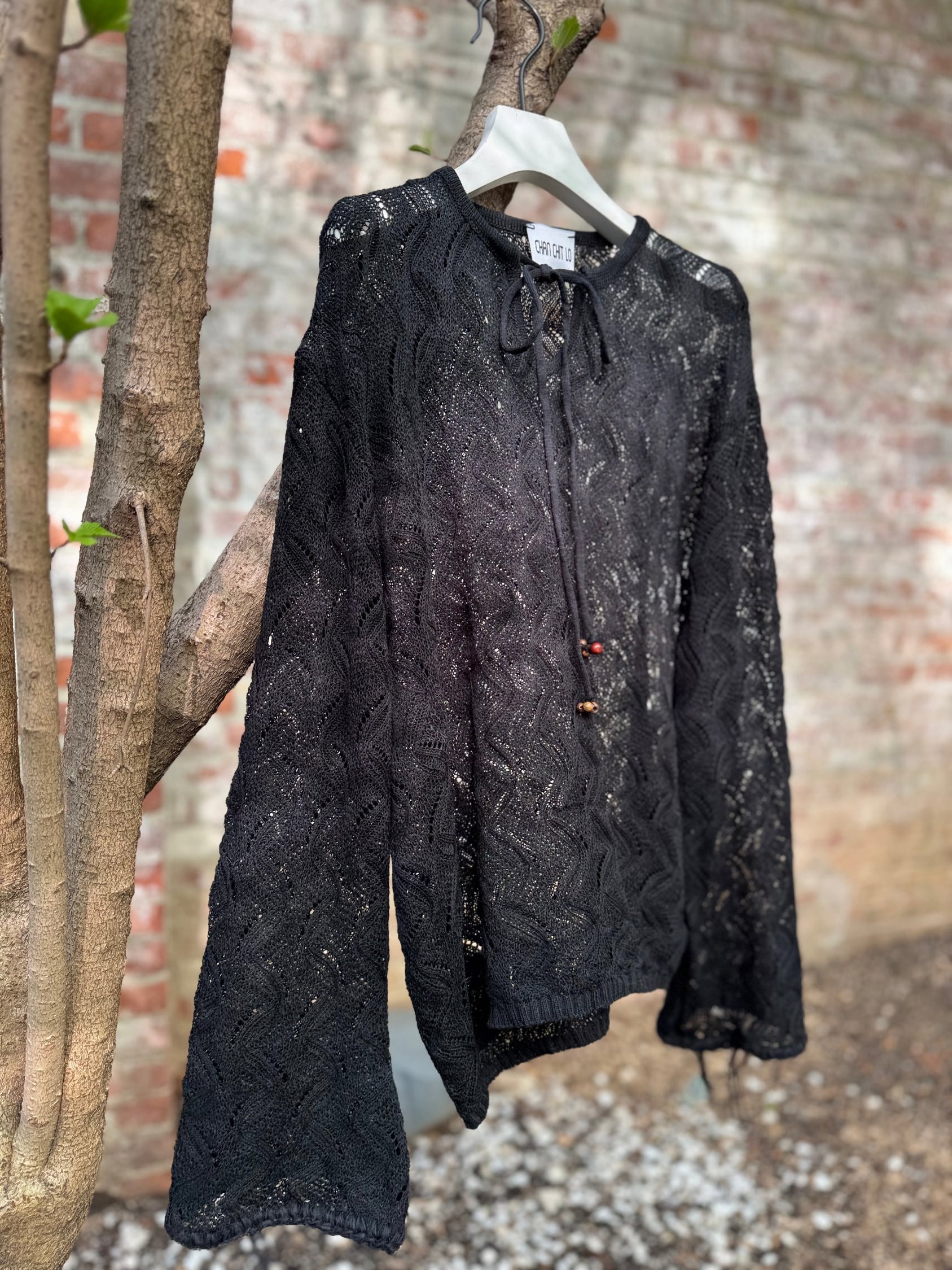 RIPPLE LACE STITCH WOOD BEAD TIE UP SWEATER