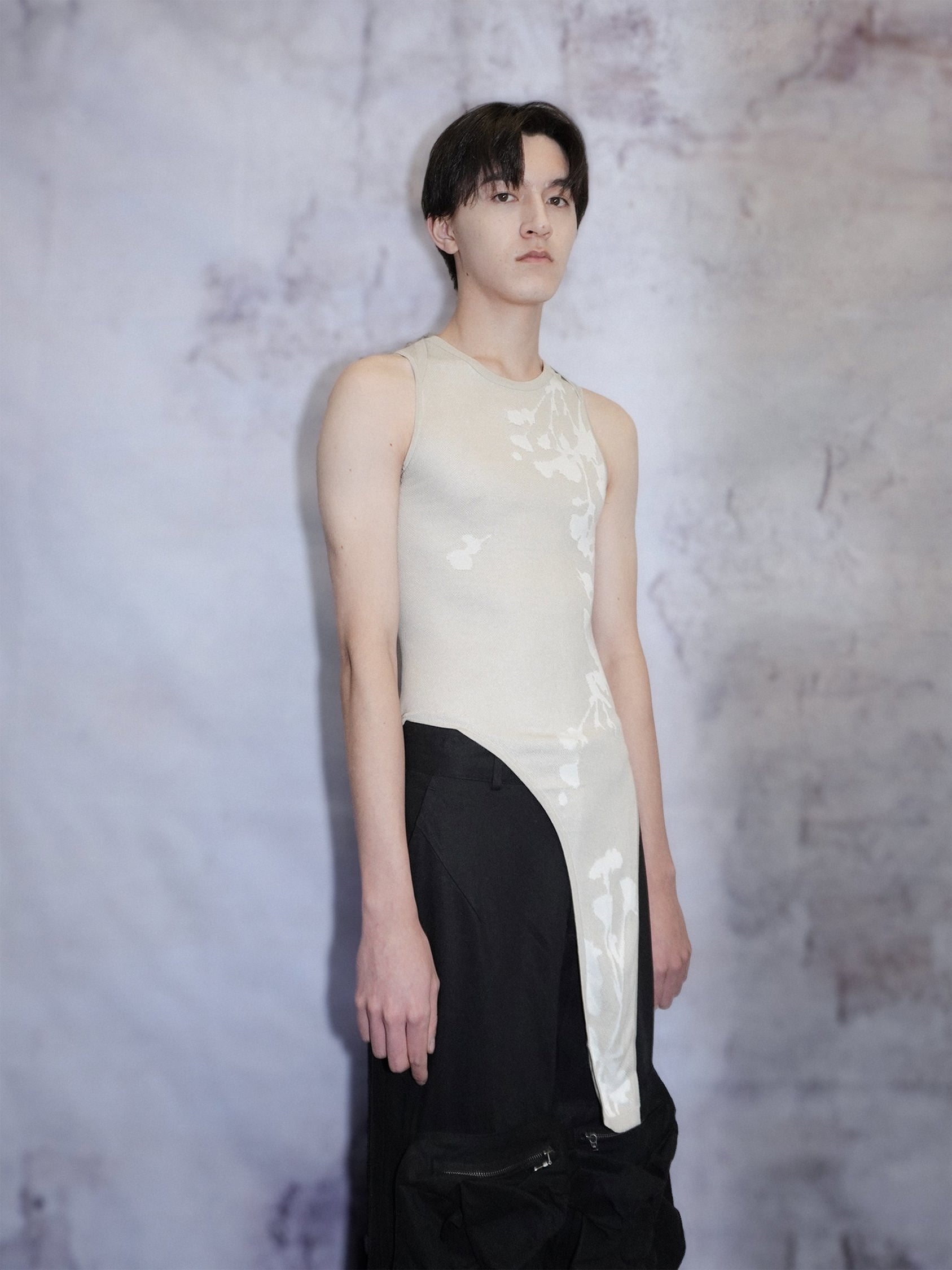 UNDER THE SHADOW TANK TOP_SAND