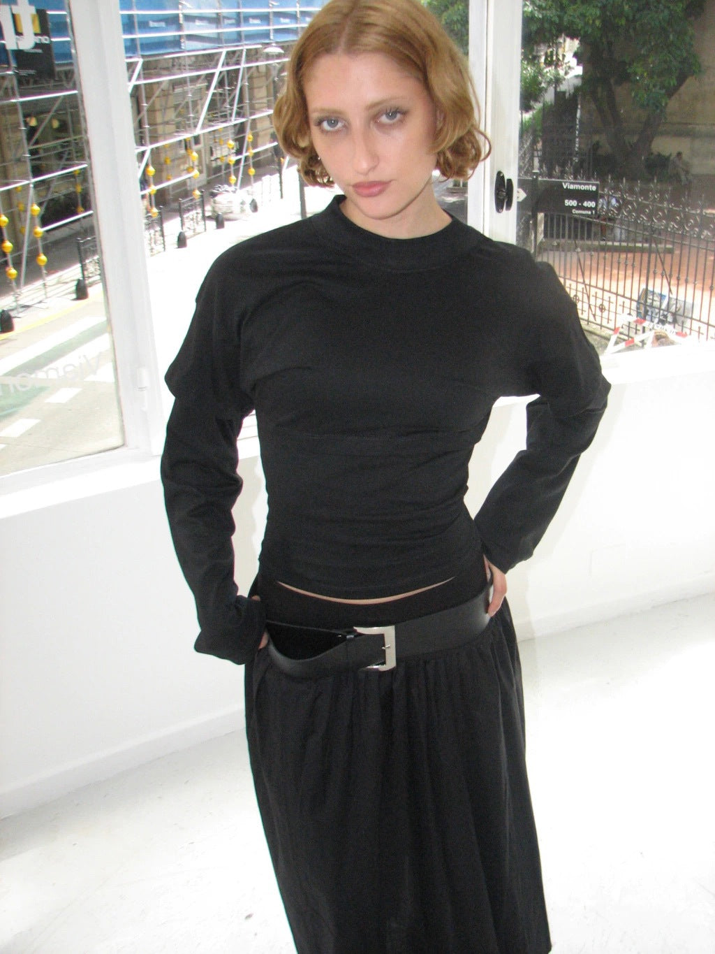REMERA ZIP ON THE BACK - LONG SLEEVE - BLACK
