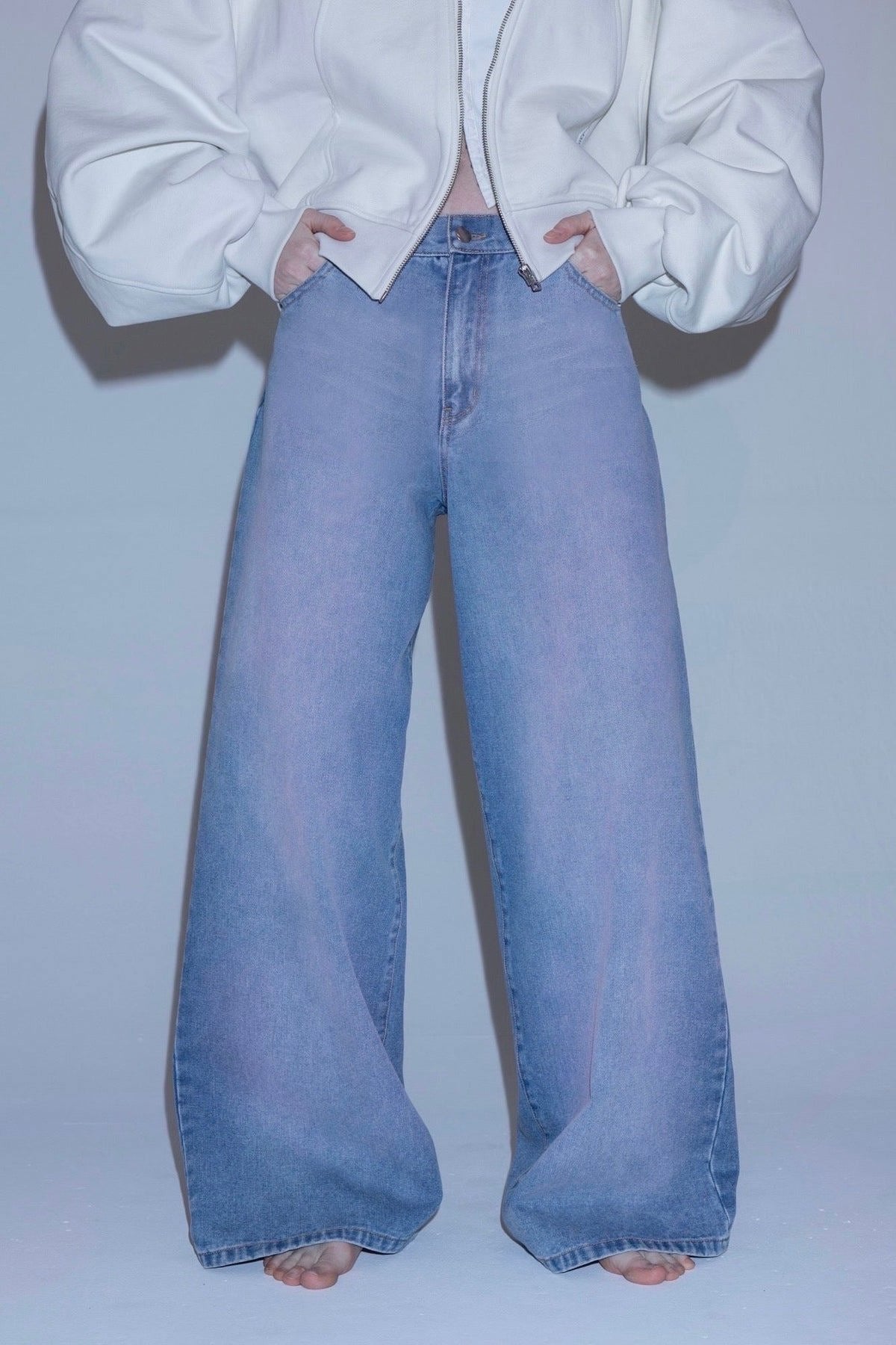 Angle denim pants