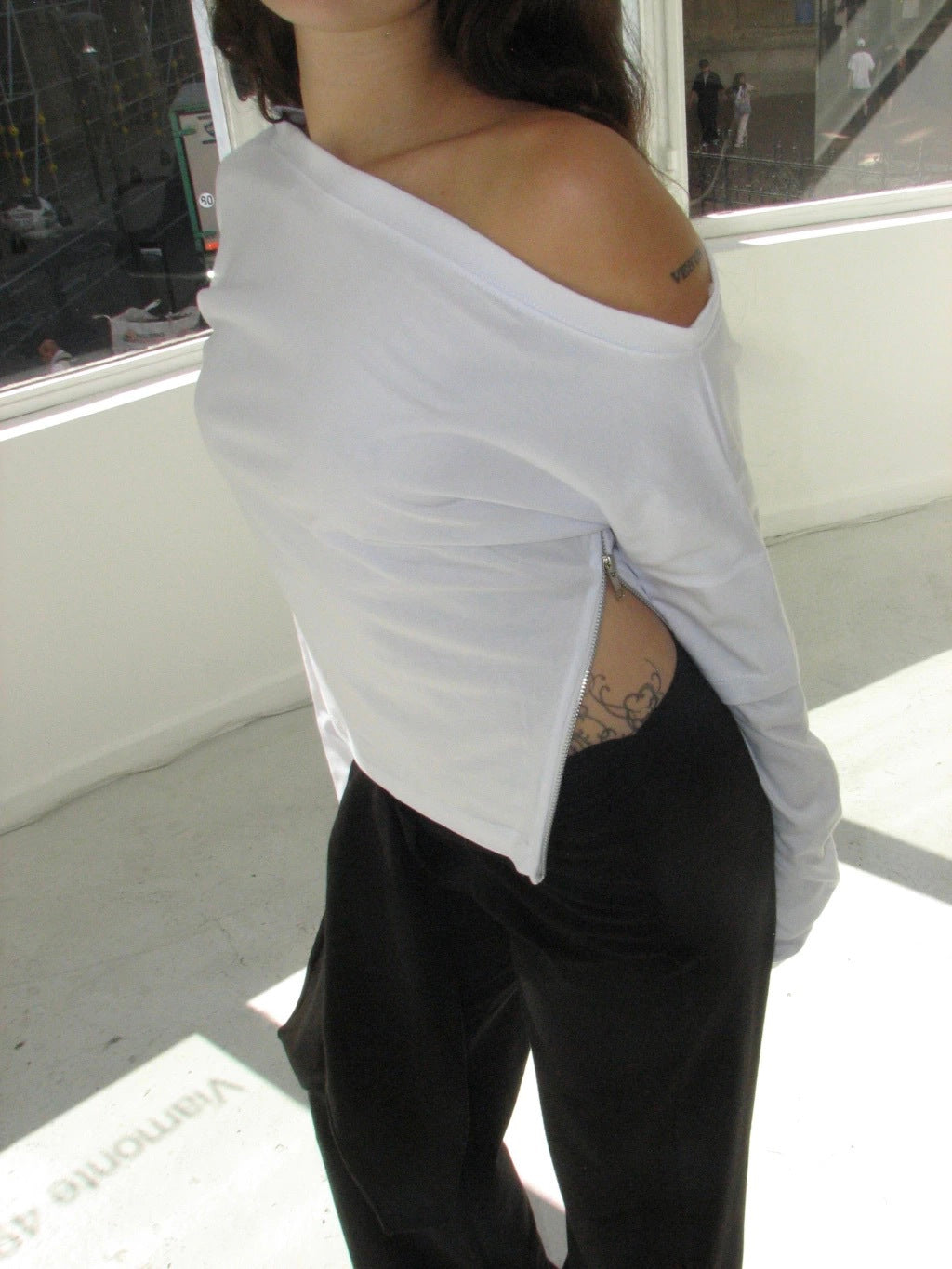 REMERA ONE ZIP - LONG SLEEVE - WHITE