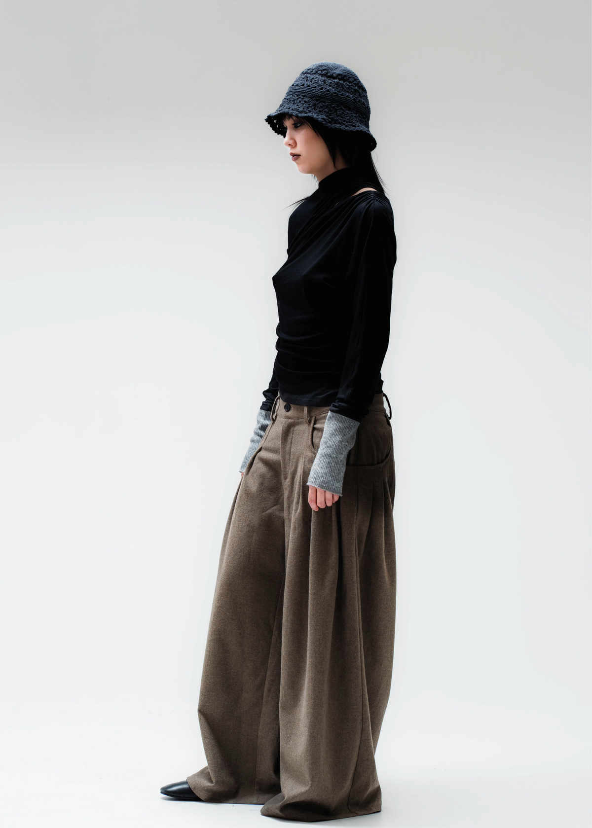 CLOY TOP