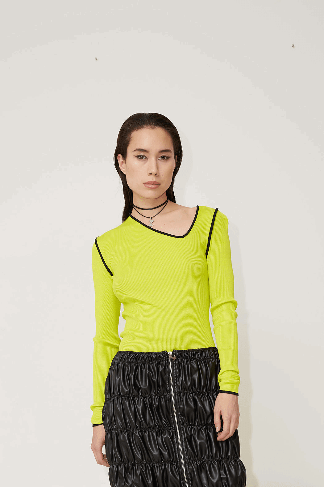 EVE SEAMLESS TOP
