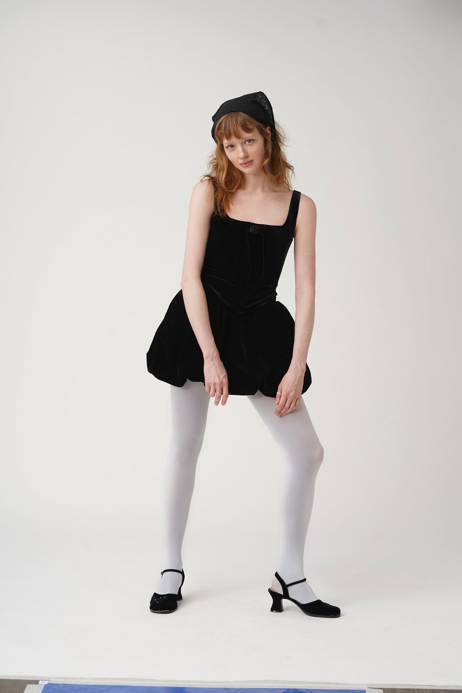 Night Balloon Velvet Skort