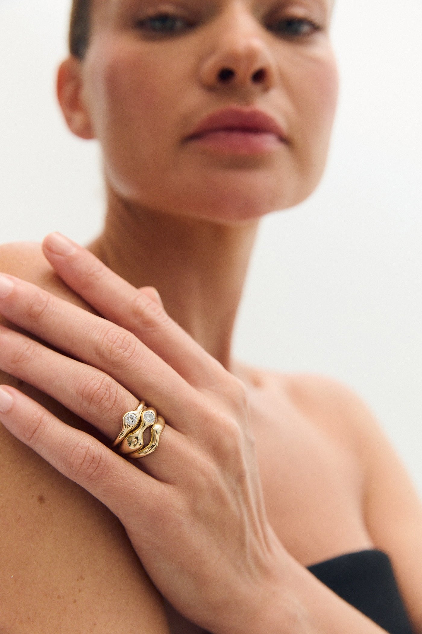 14K Gold 03 Ring Size 9 (In Stock)