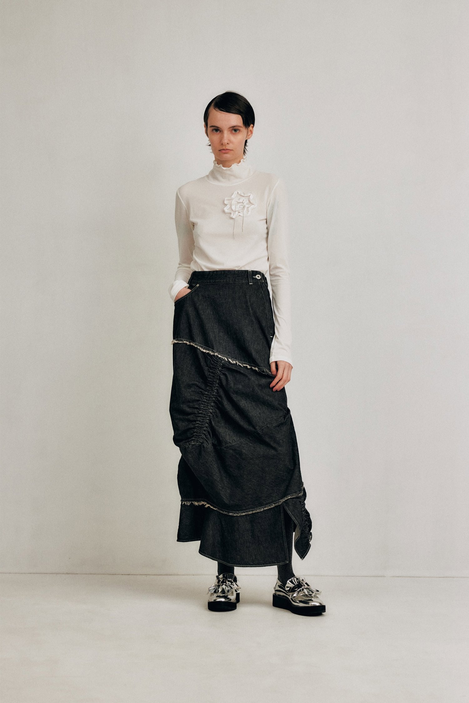 bound skirt