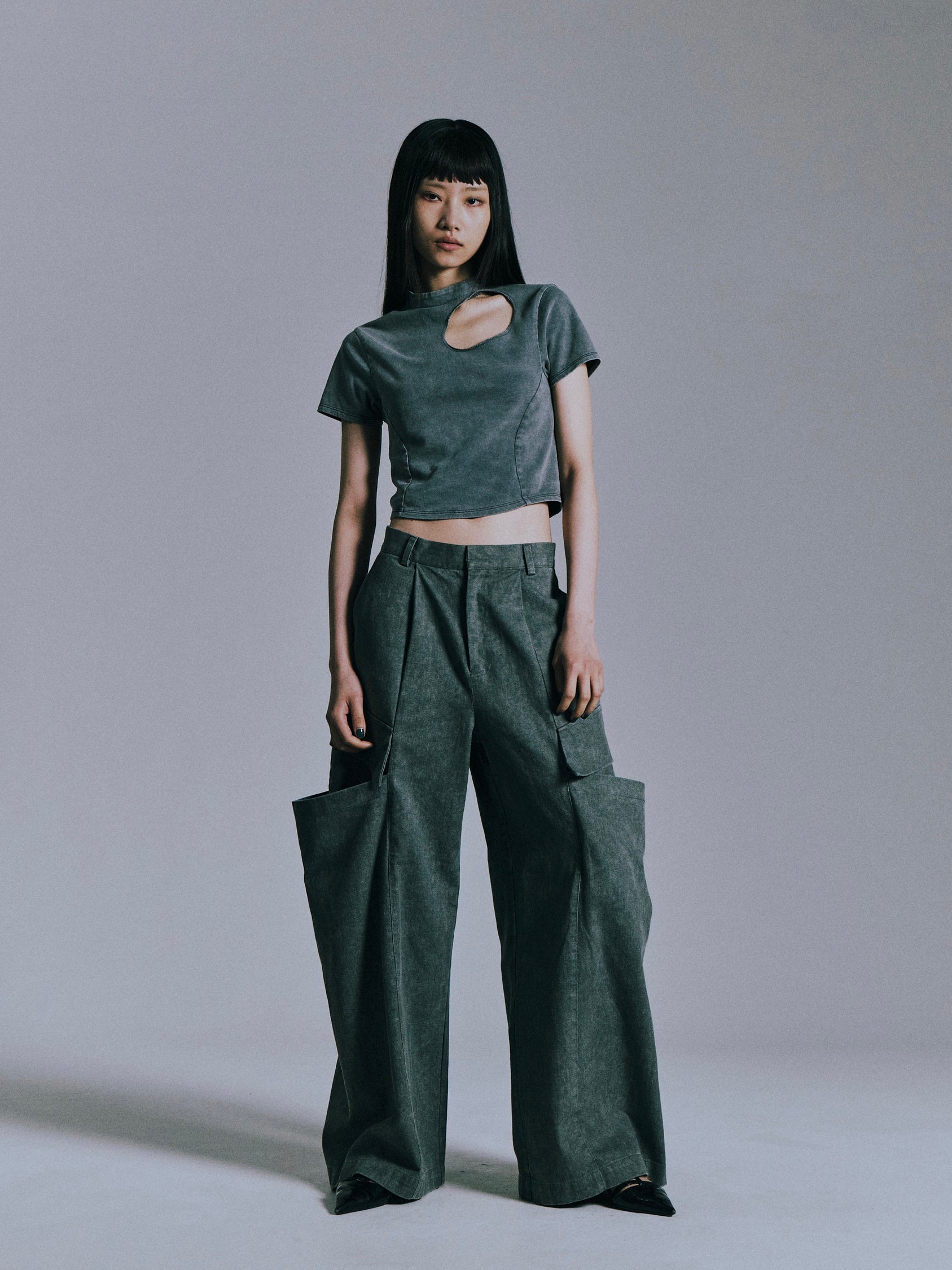 Void cut tops