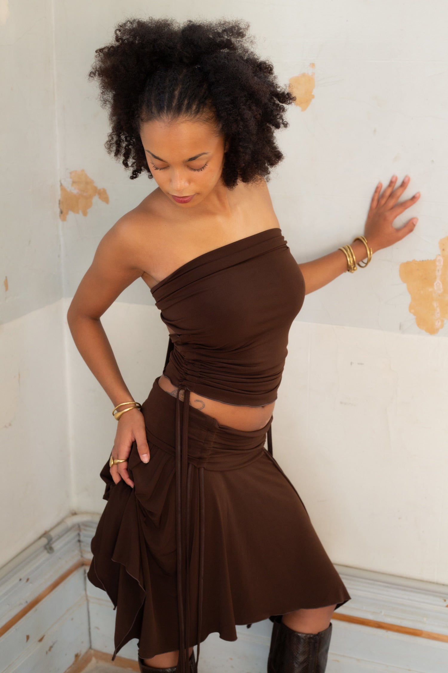 BROWN MULTIWAY TOP