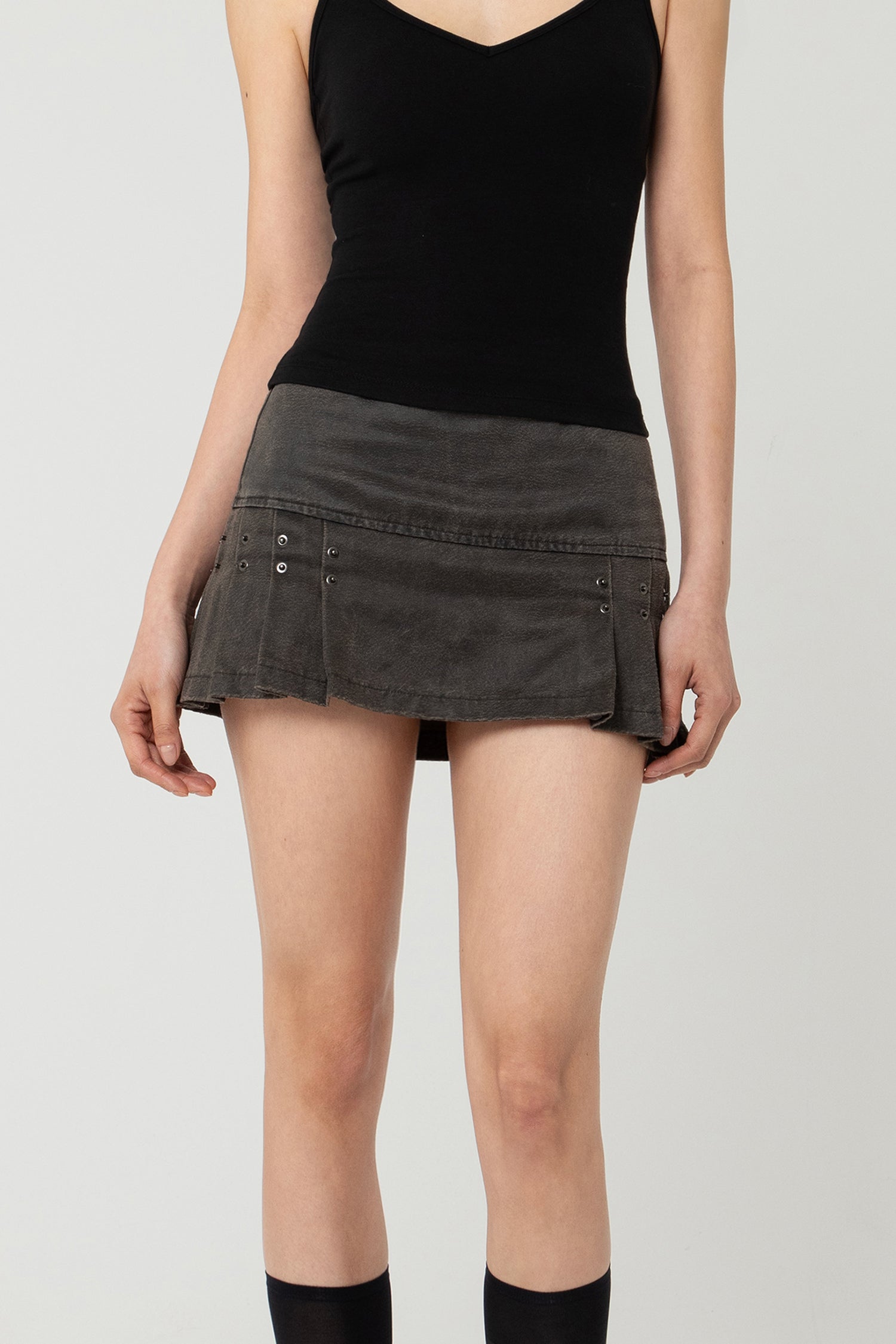AMMO MINI SKORT COAL
