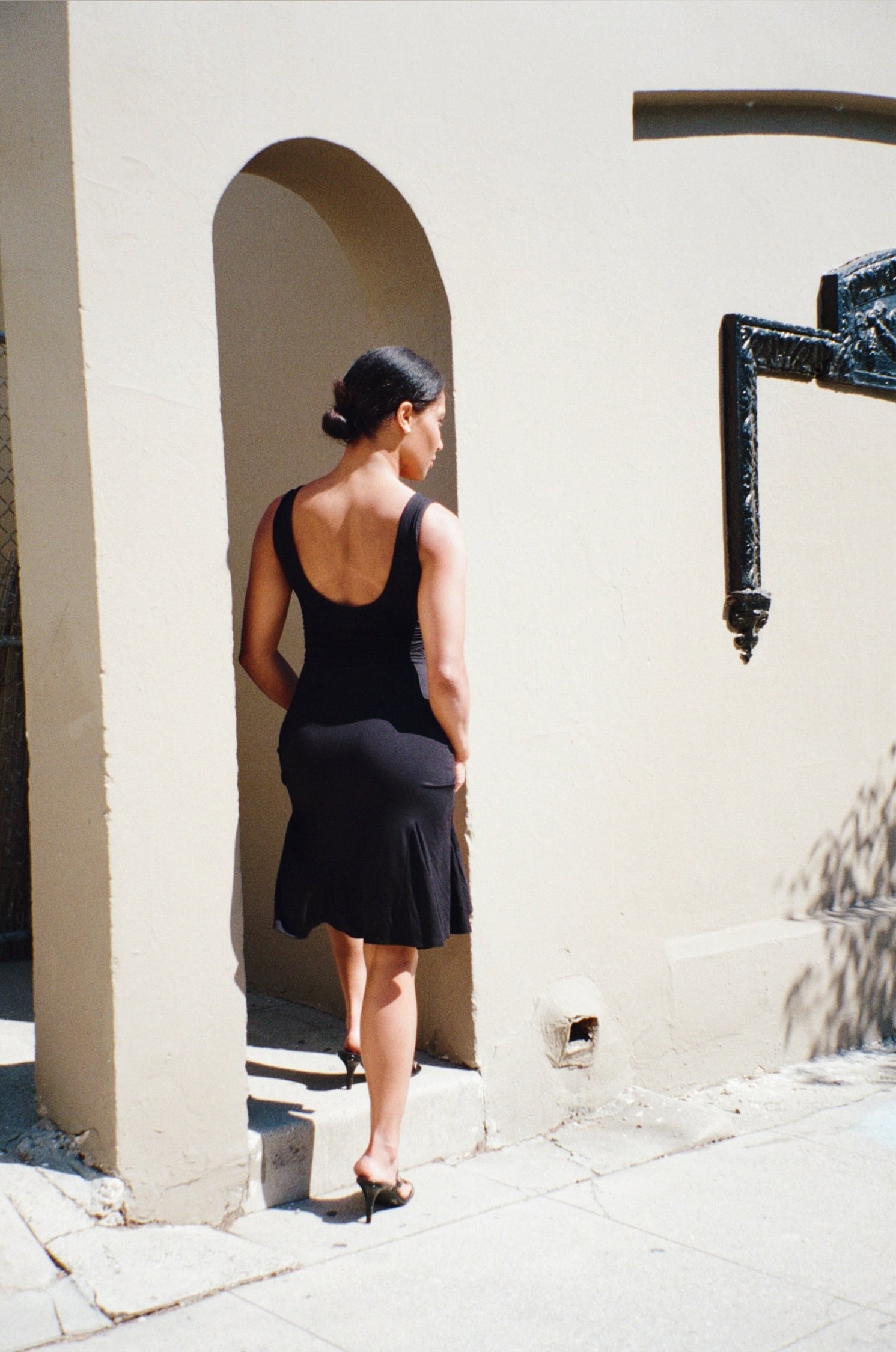 Pre-order Elara Midi Dress
