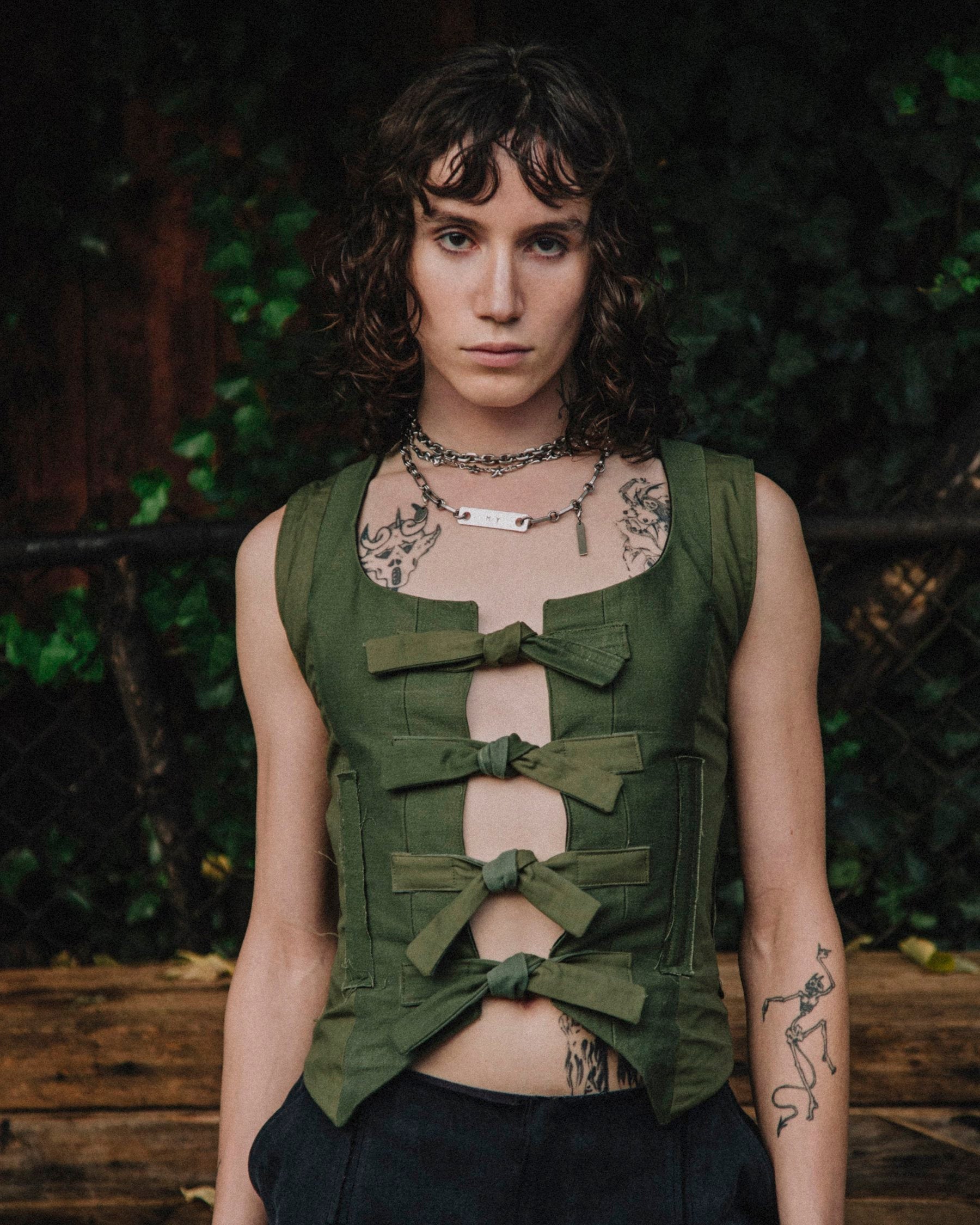 THE CANVAS CORSET TIE VEST